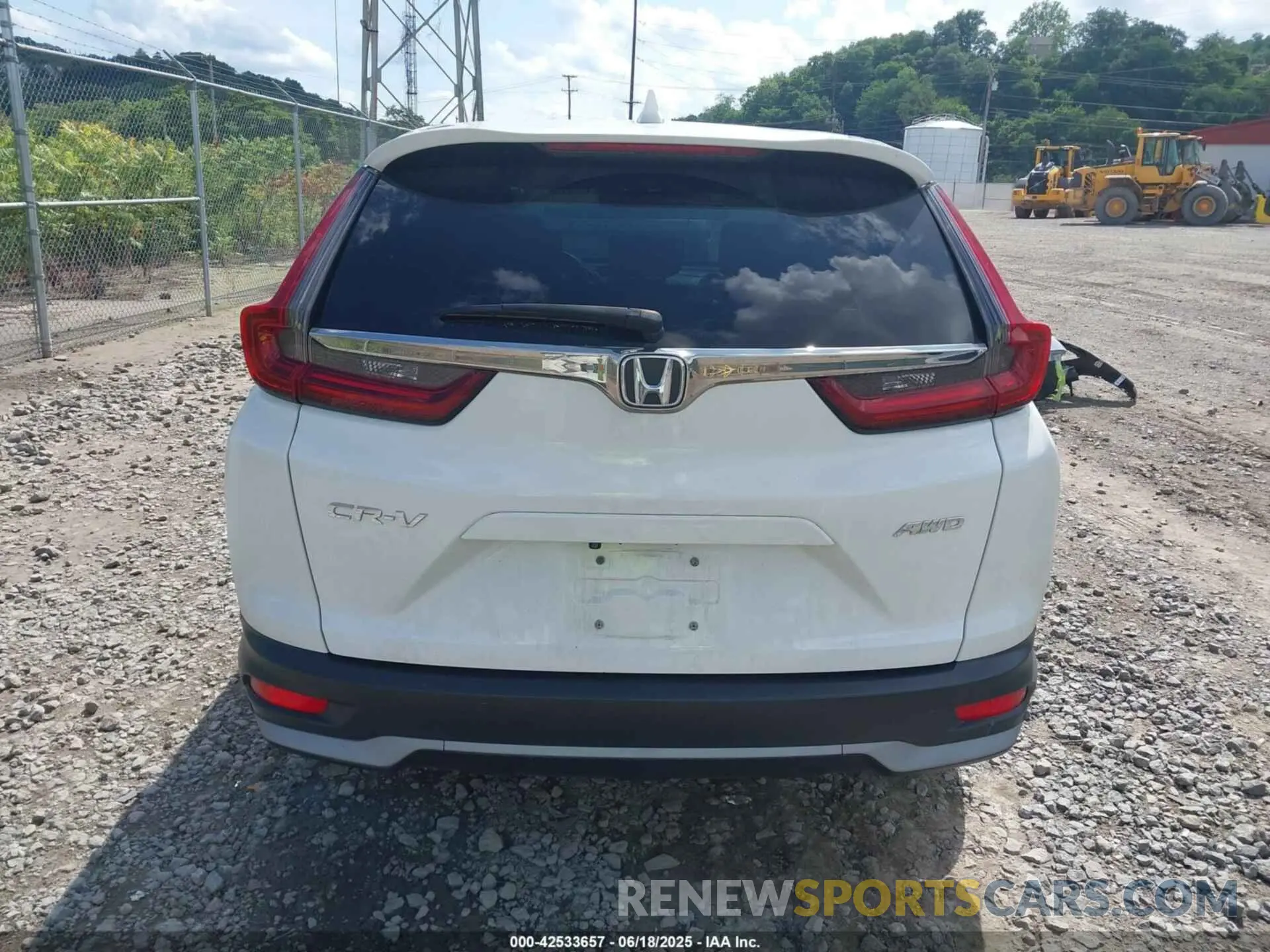 17 Photograph of a damaged car 5J6RW2H50LA020632 HONDA CR-V 2020