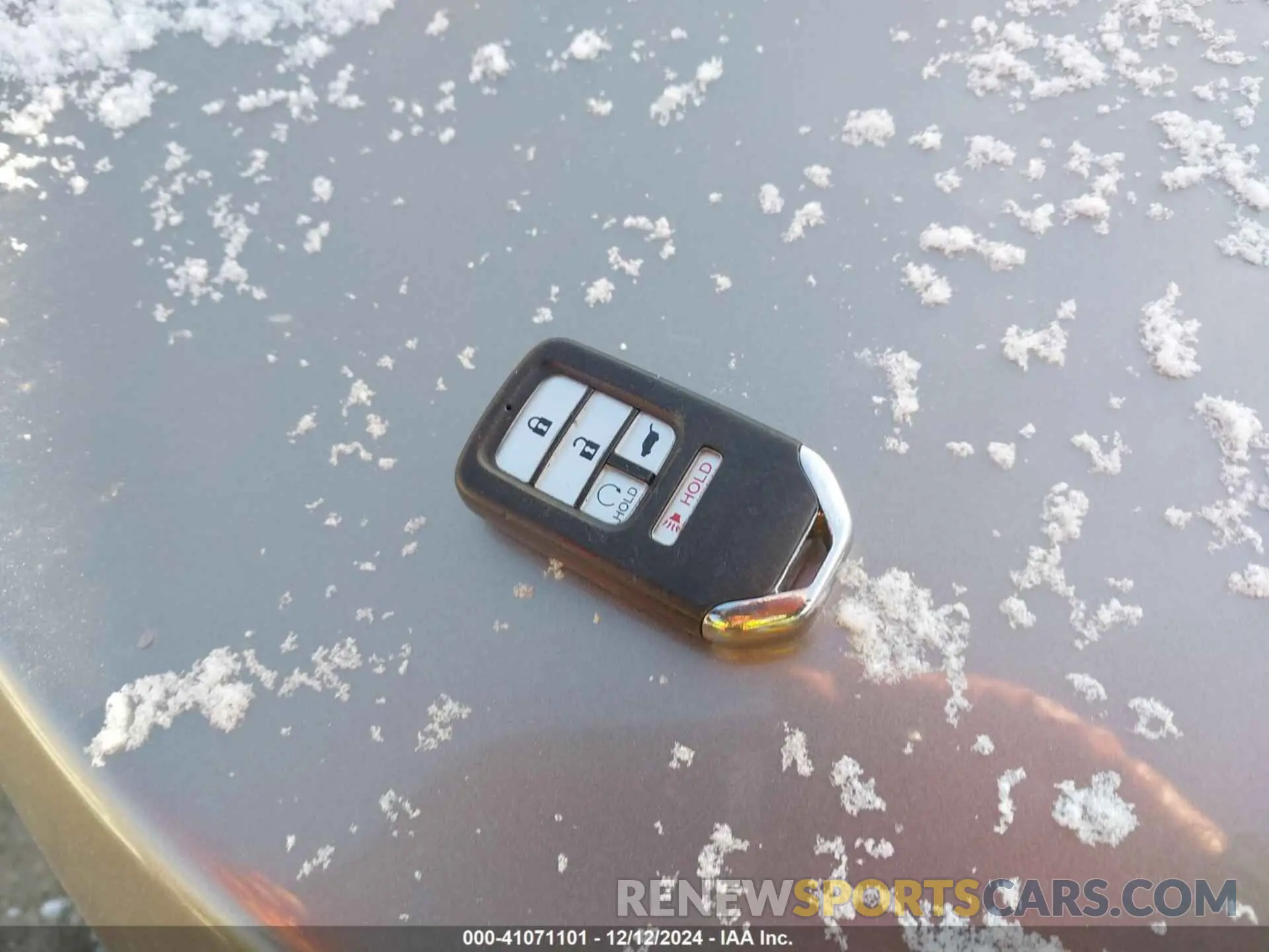 11 Photograph of a damaged car 5J6RW2H53LL038711 HONDA CR-V 2020