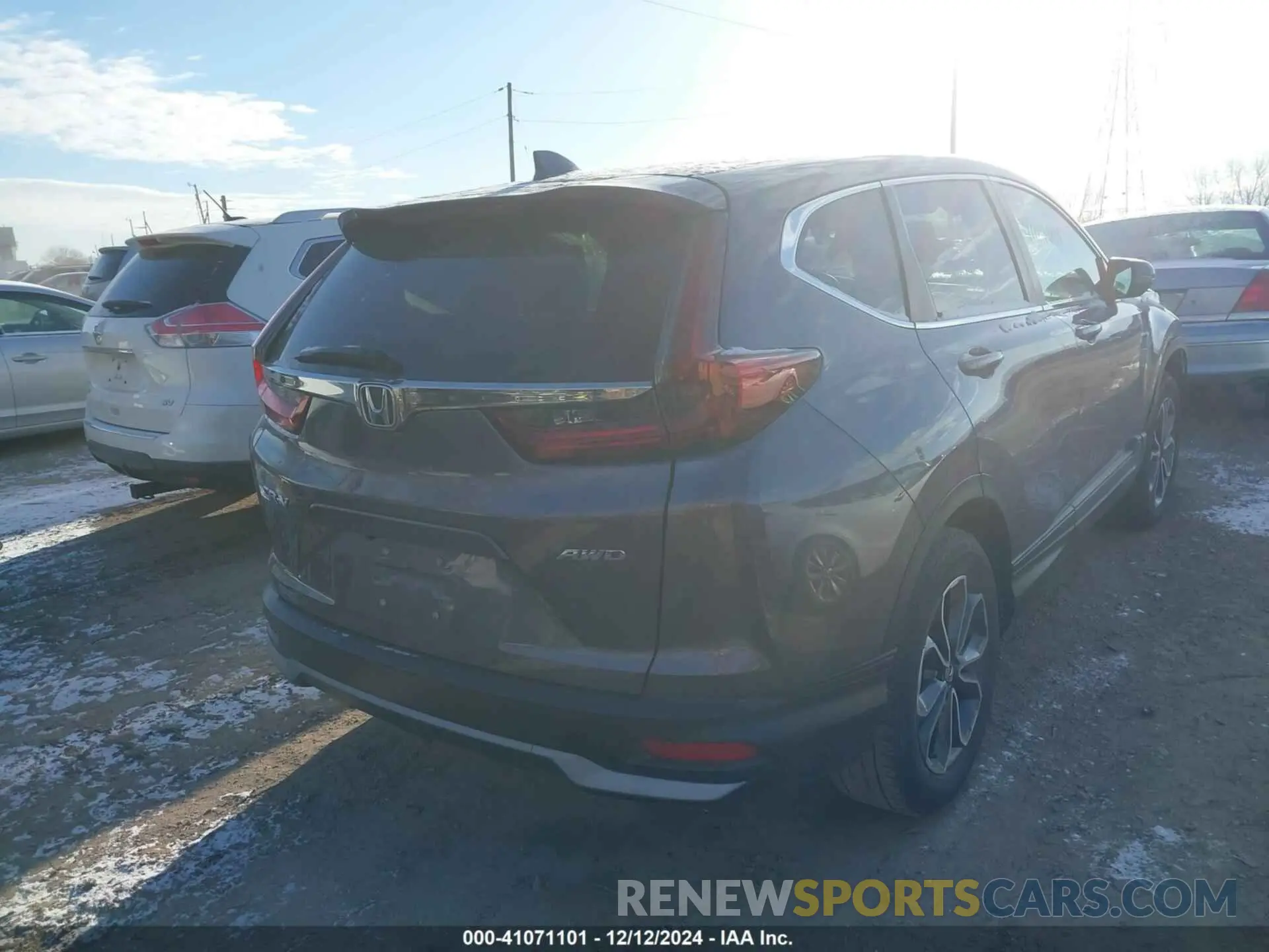 4 Photograph of a damaged car 5J6RW2H53LL038711 HONDA CR-V 2020