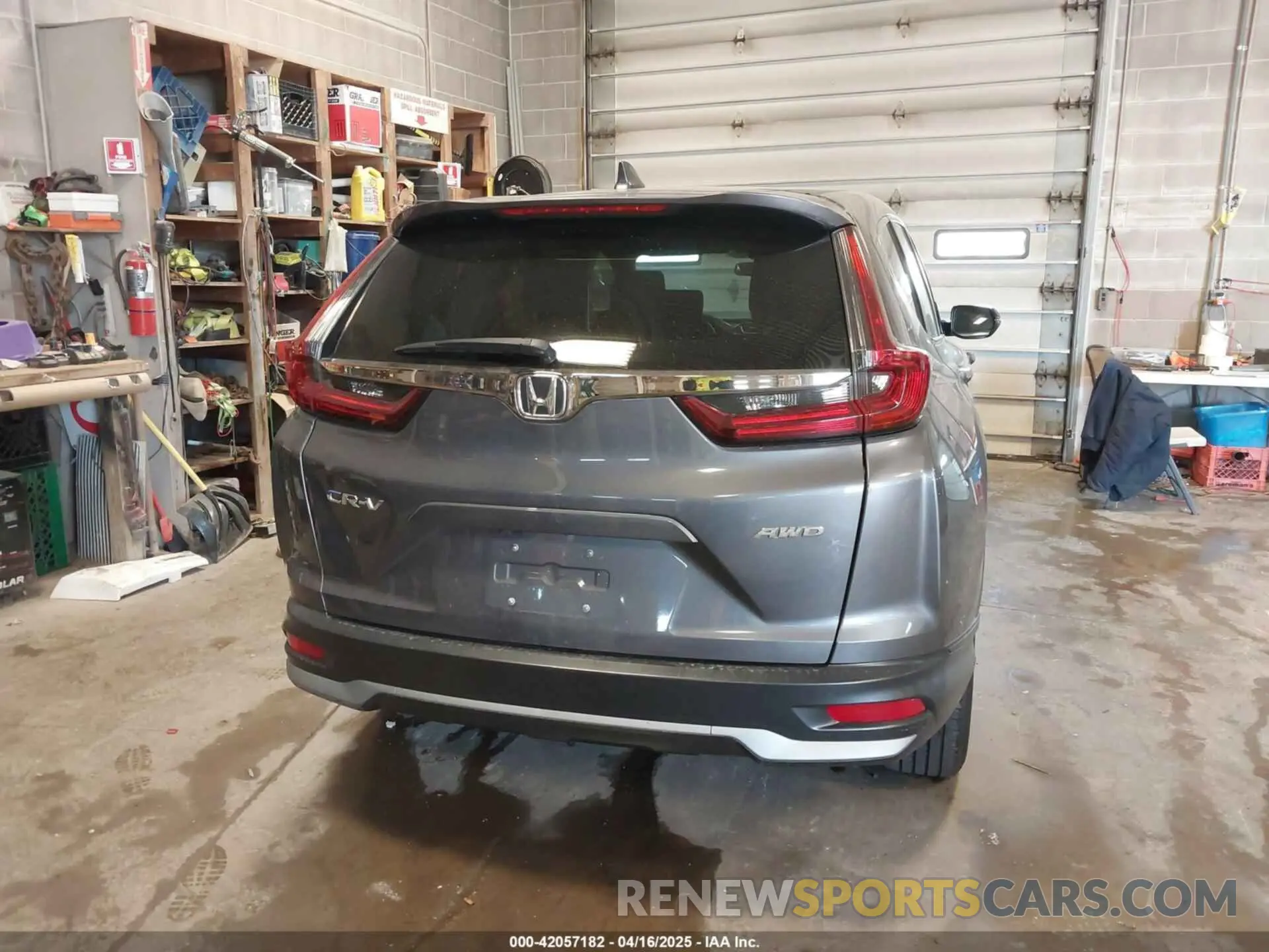 16 Photograph of a damaged car 5J6RW2H54LL009119 HONDA CR-V 2020