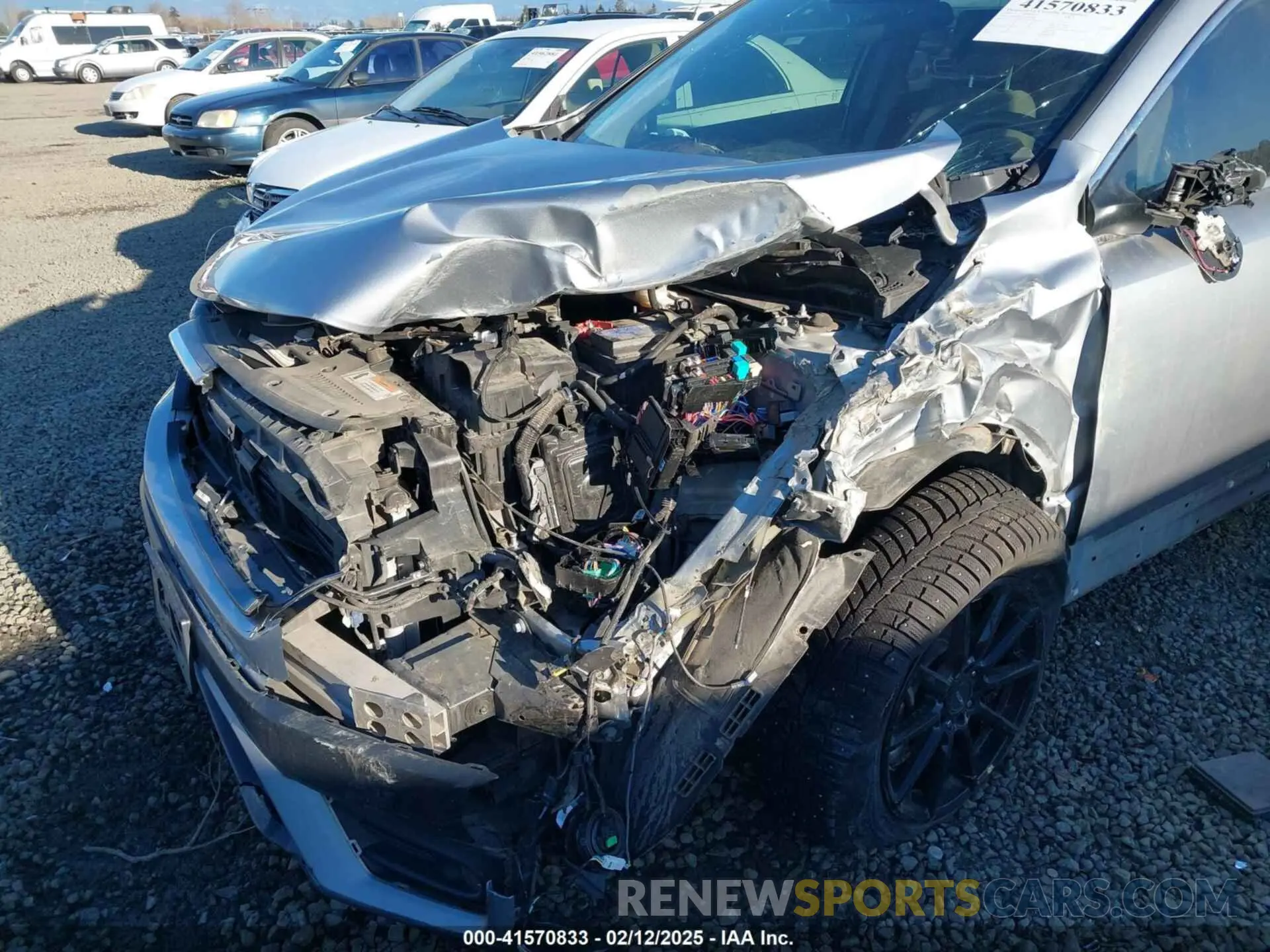 6 Photograph of a damaged car 5J6RW2H56LL031820 HONDA CR-V 2020