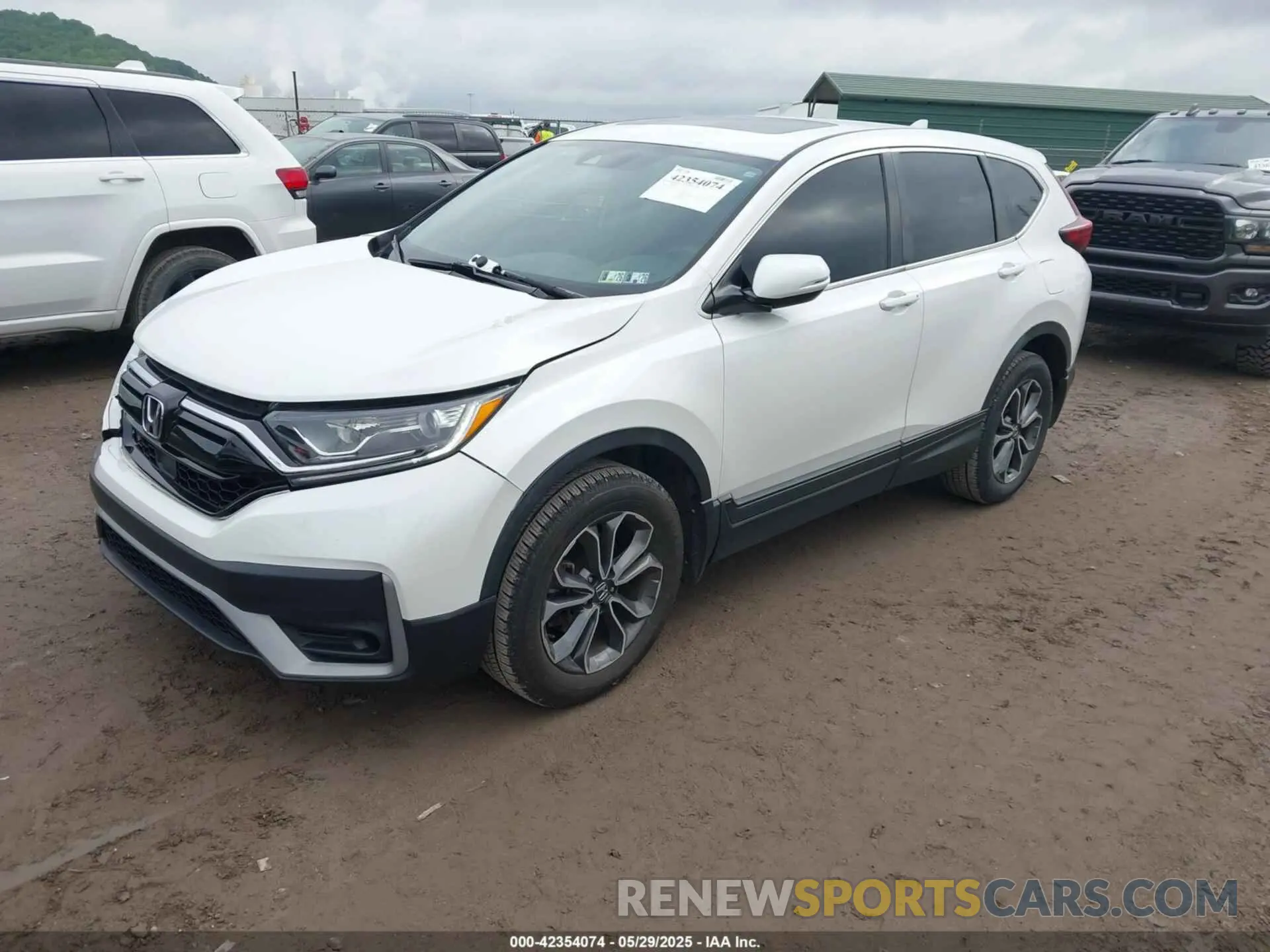 2 Photograph of a damaged car 5J6RW2H58LL001900 HONDA CR-V 2020