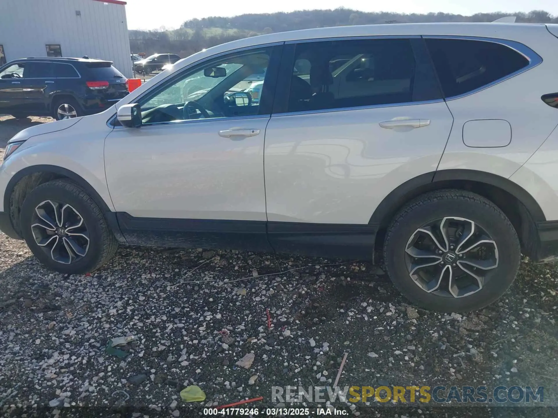 14 Photograph of a damaged car 5J6RW2H80LL021276 HONDA CR-V 2020
