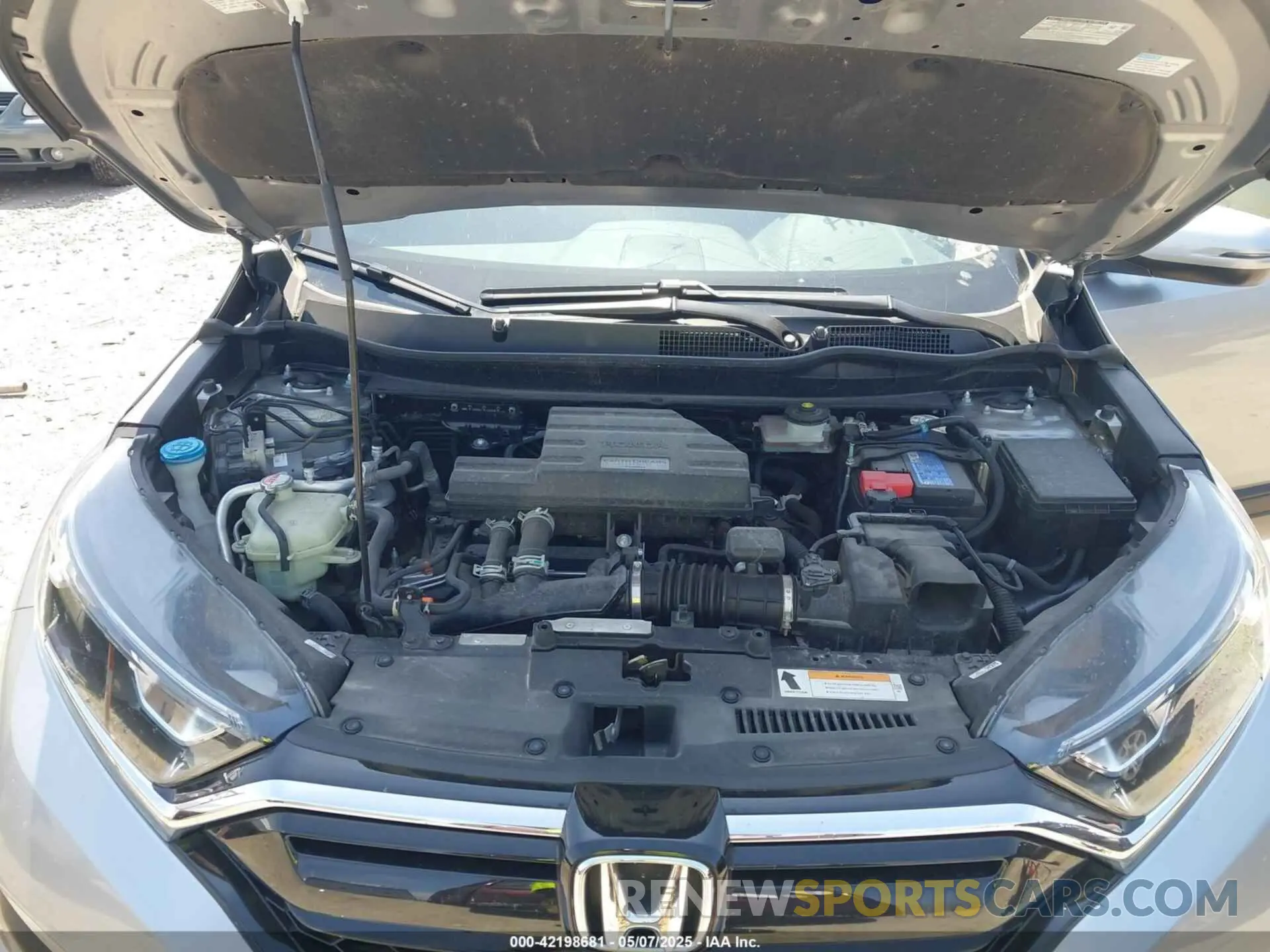 10 Photograph of a damaged car 5J6RW2H83LL041537 HONDA CR-V 2020