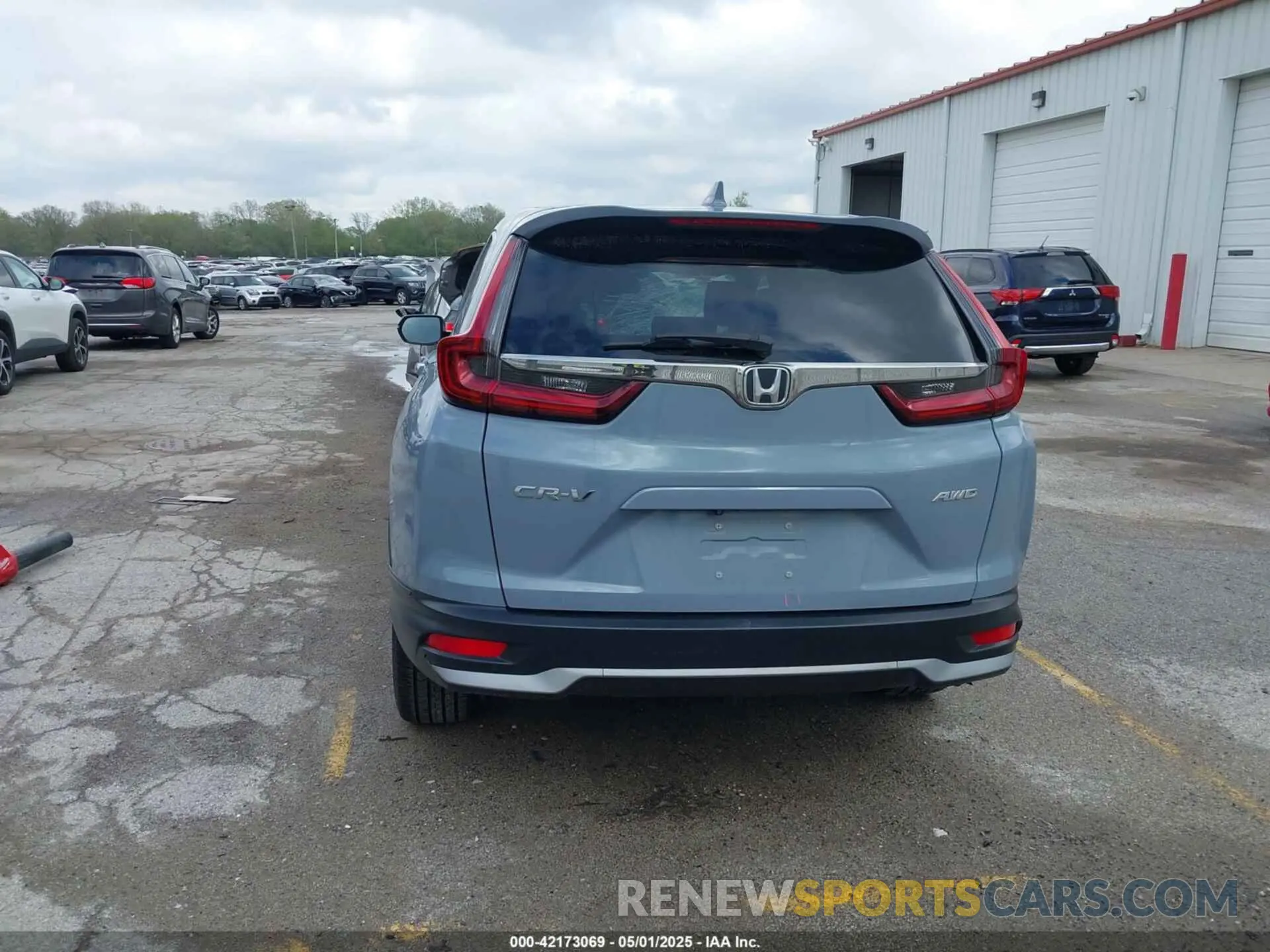 16 Photograph of a damaged car 5J6RW2H85LL016526 HONDA CR-V 2020