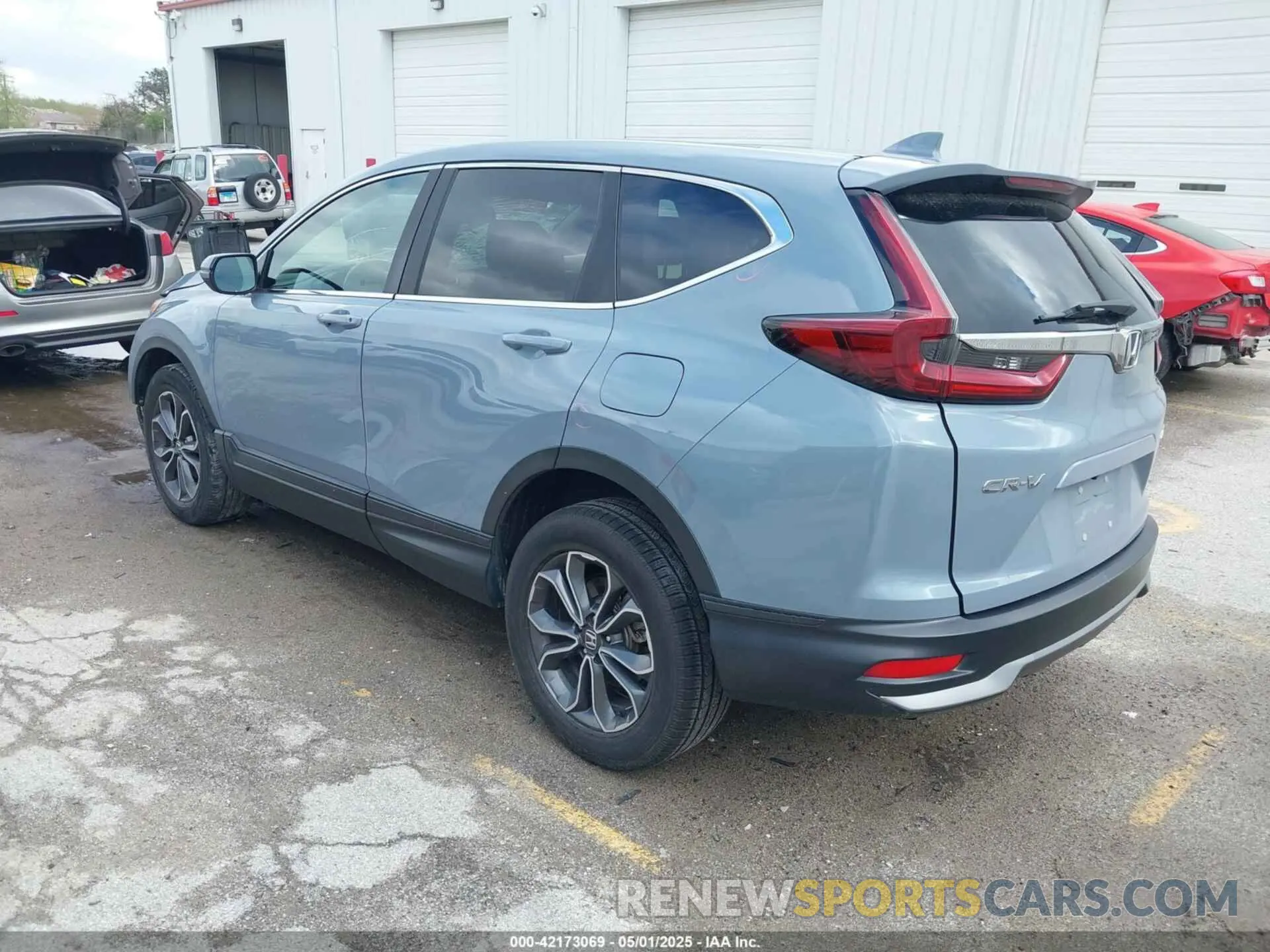 3 Photograph of a damaged car 5J6RW2H85LL016526 HONDA CR-V 2020