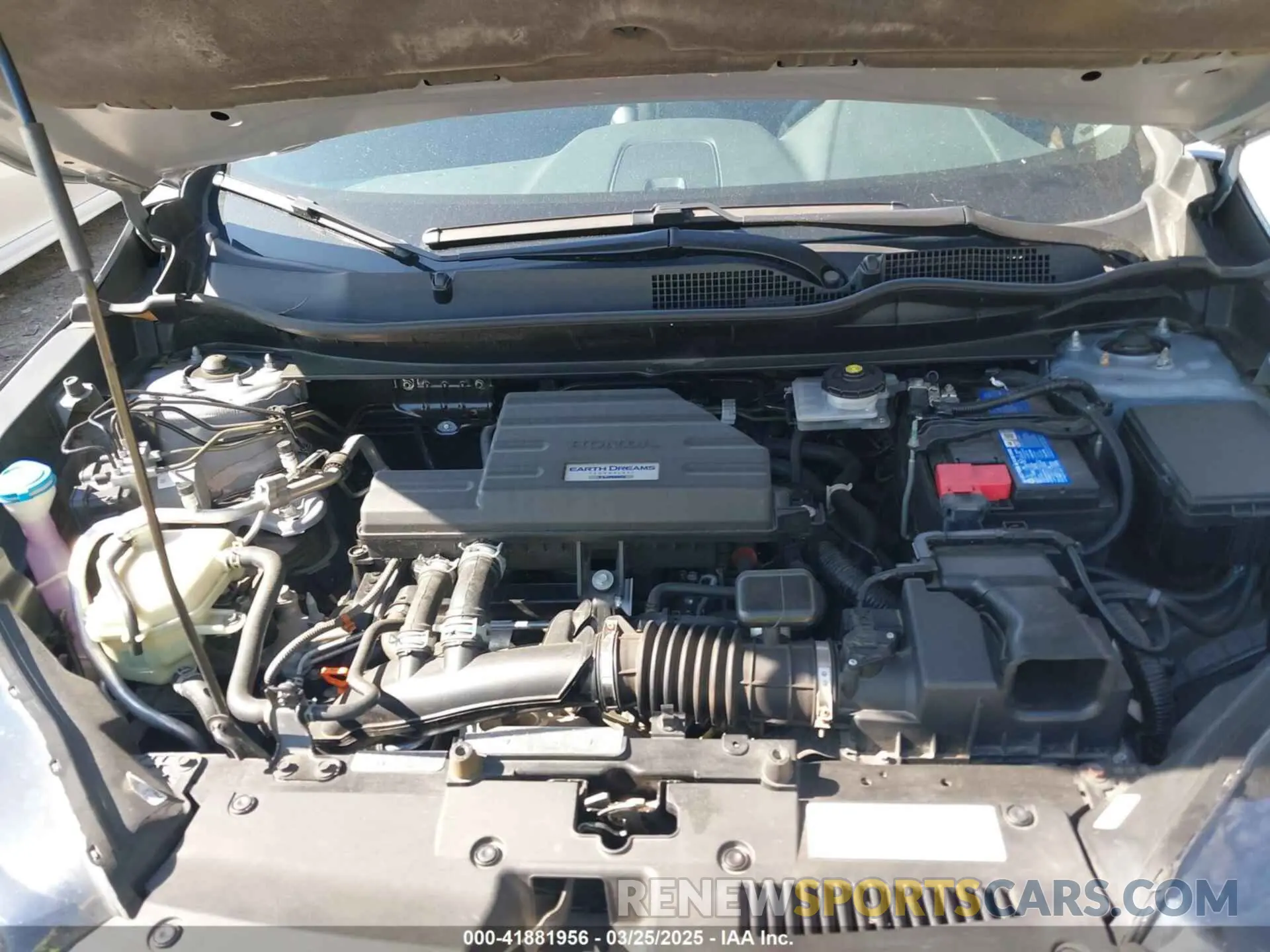 10 Photograph of a damaged car 5J6RW2H88LA015849 HONDA CR-V 2020
