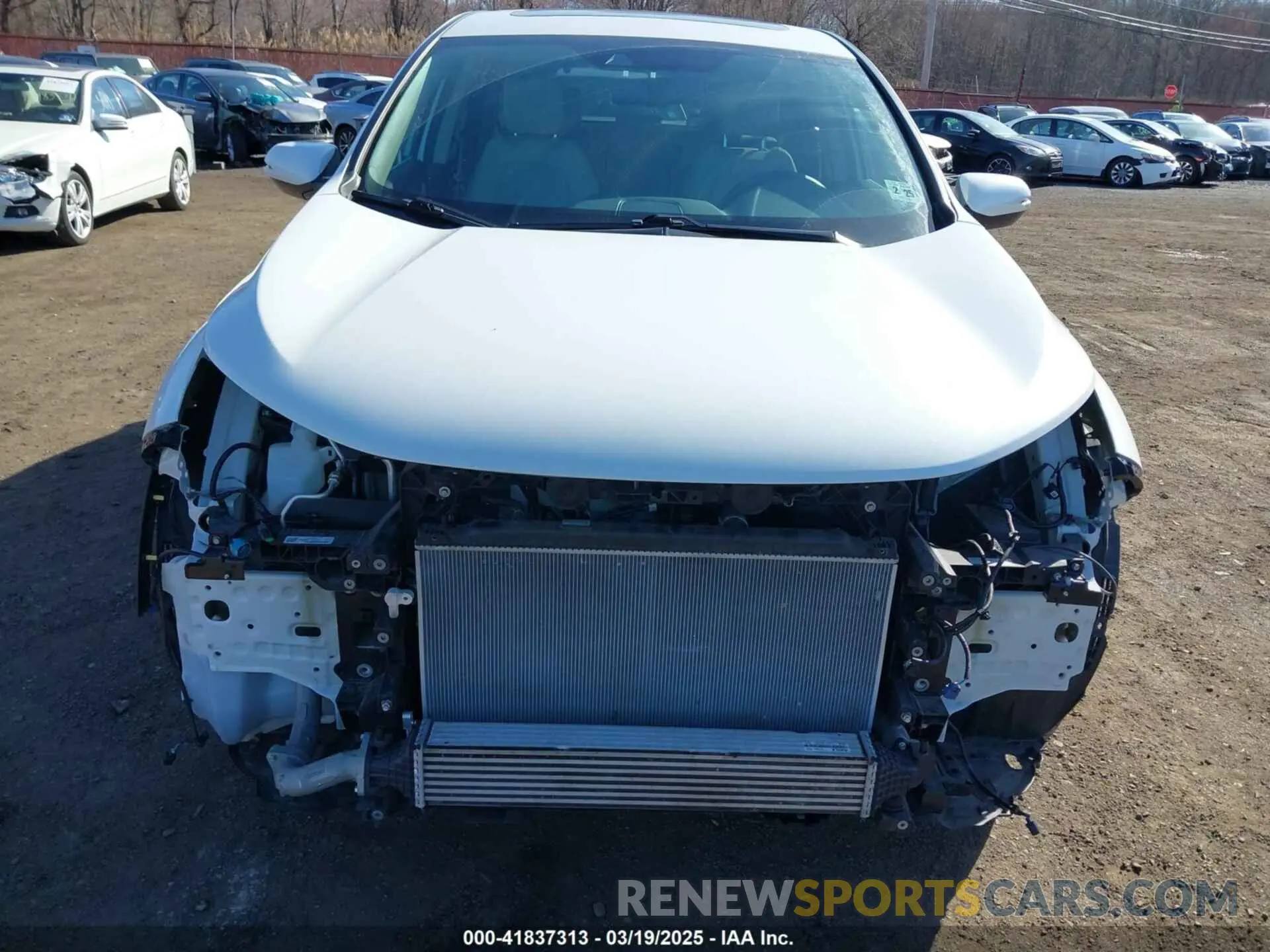 18 Photograph of a damaged car 5J6RW2H8XLA019966 HONDA CR-V 2020