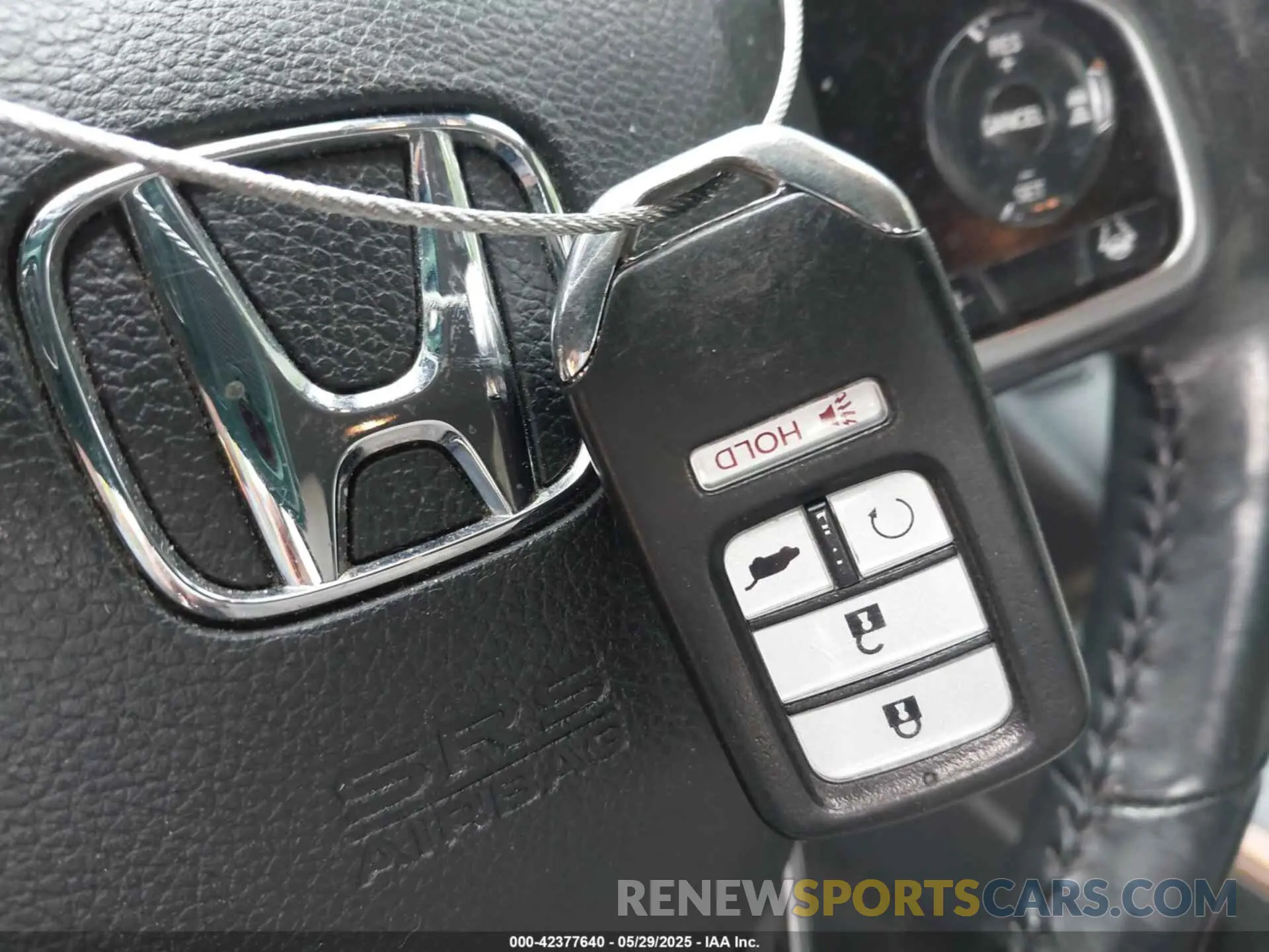11 Photograph of a damaged car 5J6RW2H92LL014550 HONDA CR-V 2020