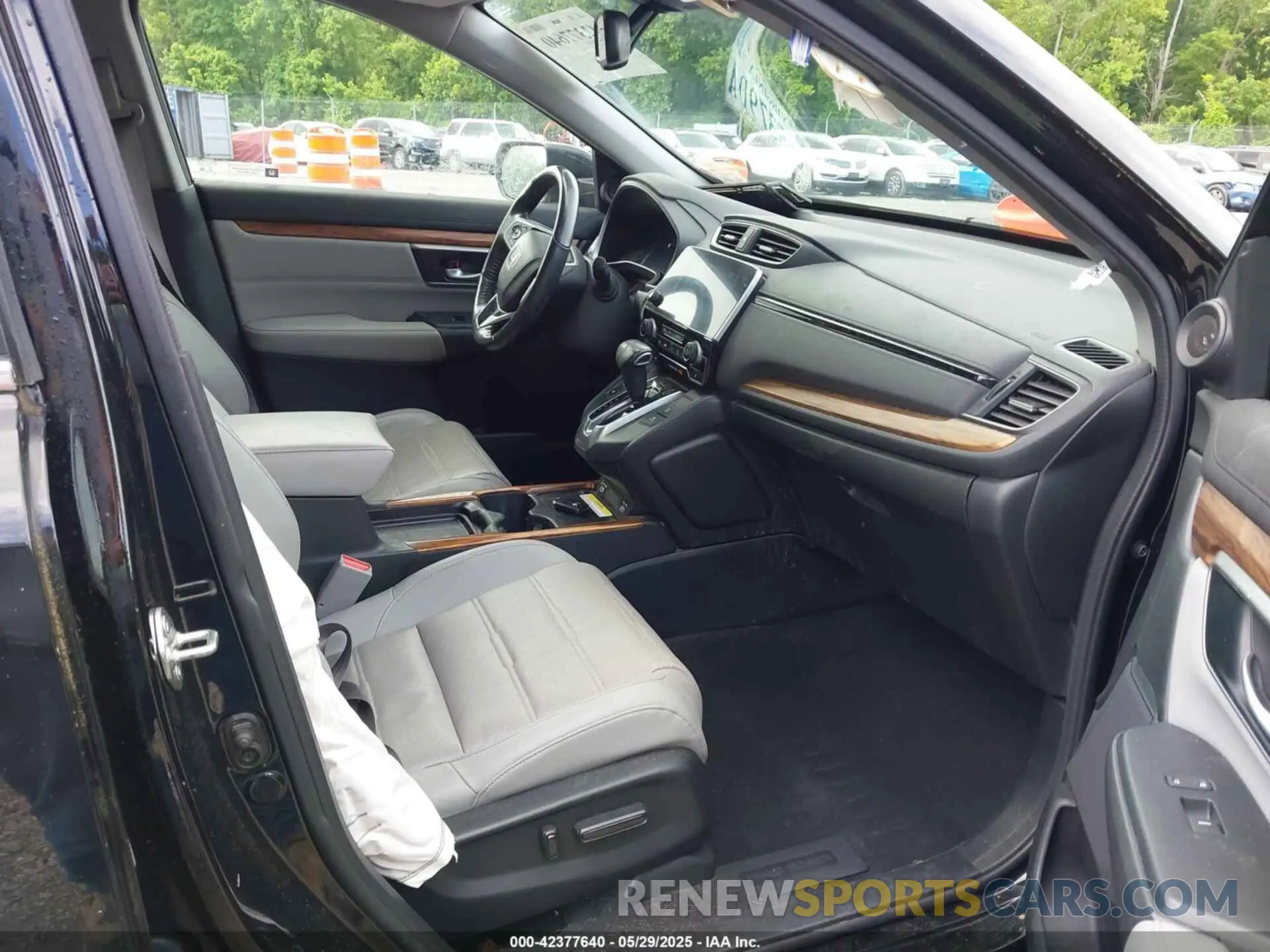 5 Photograph of a damaged car 5J6RW2H92LL014550 HONDA CR-V 2020
