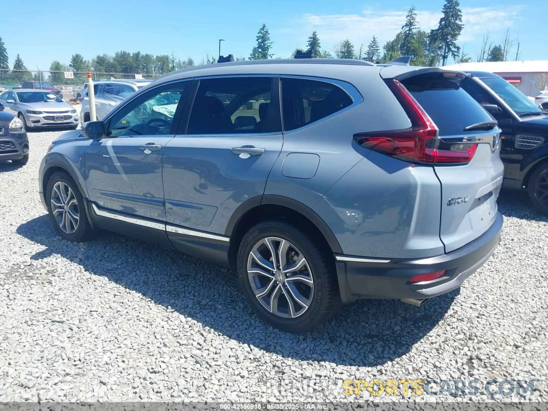 3 Photograph of a damaged car 5J6RW2H94LL029650 HONDA CR-V 2020