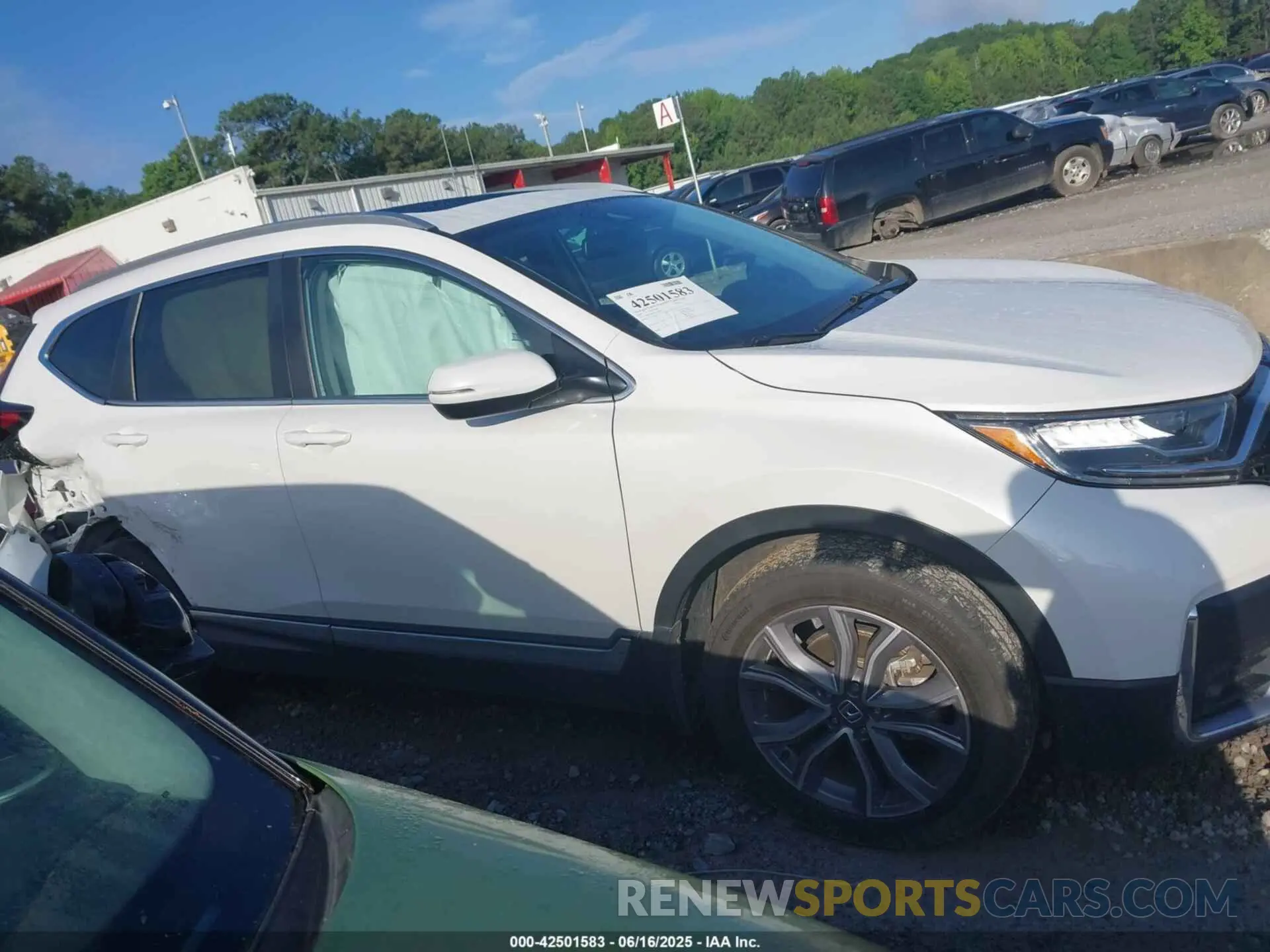 13 Photograph of a damaged car 5J6RW2H95LL002859 HONDA CR-V 2020