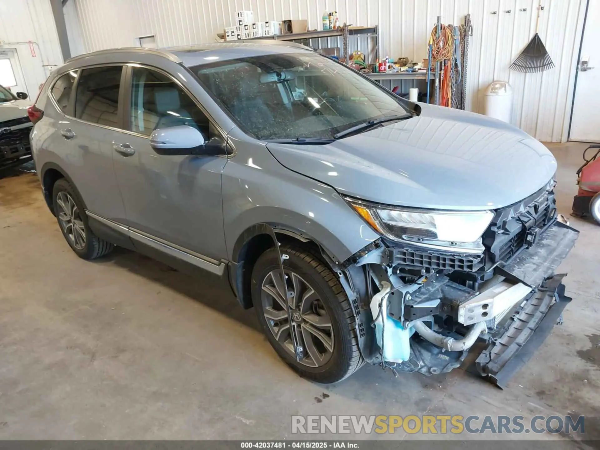 1 Photograph of a damaged car 5J6RW2H9XLL003621 HONDA CR-V 2020