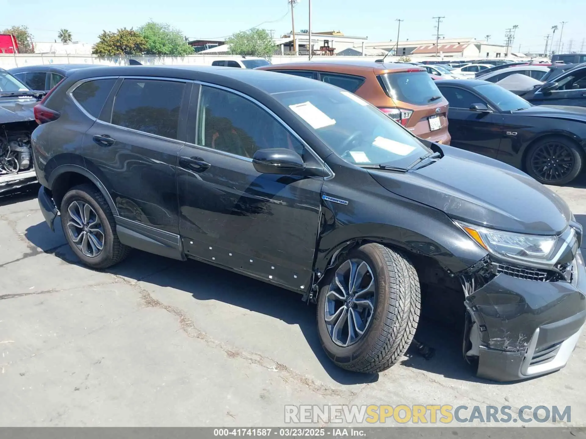 13 Photograph of a damaged car 7FART6H51LE019894 HONDA CR-V 2020