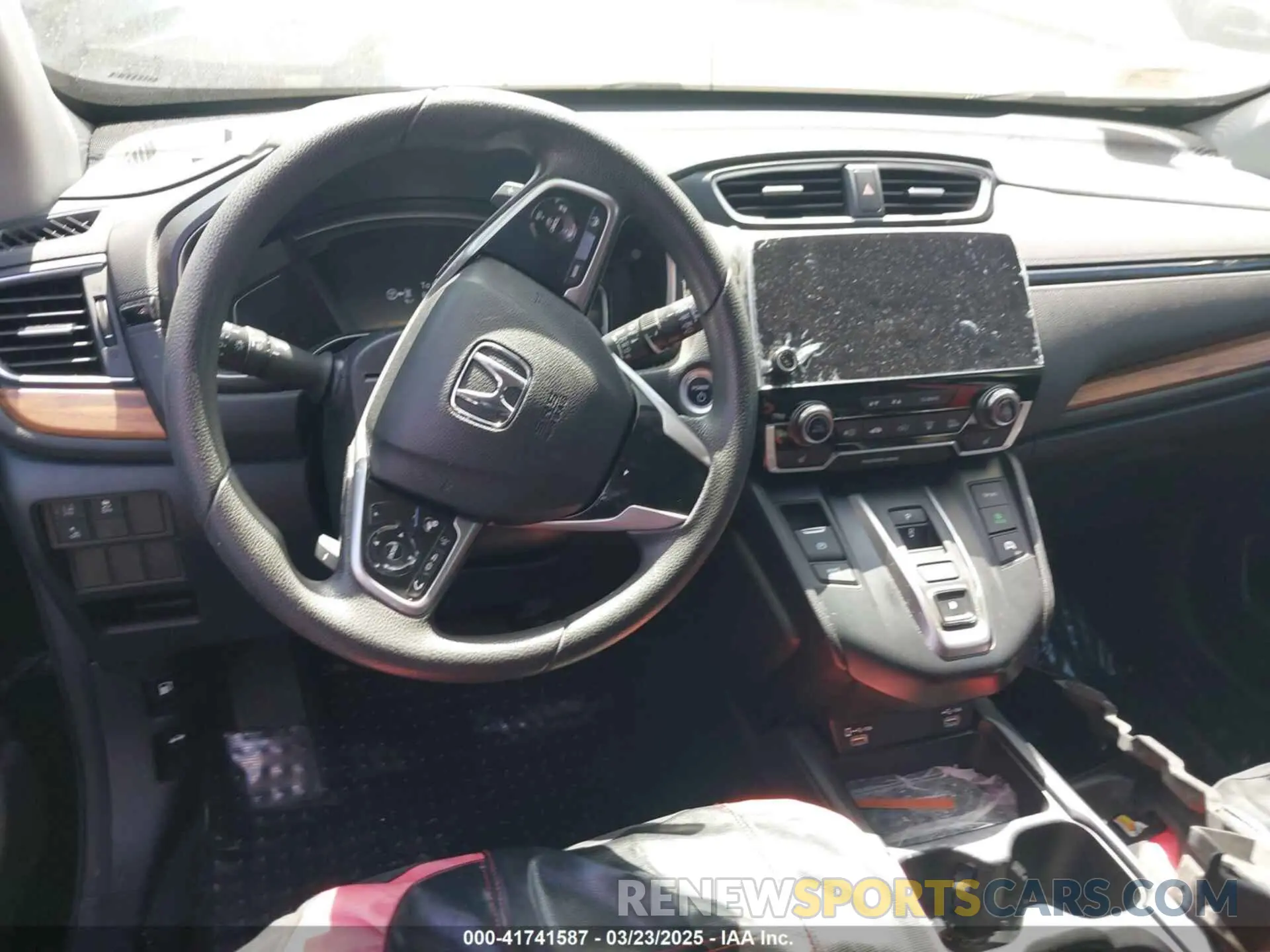 18 Photograph of a damaged car 7FART6H51LE019894 HONDA CR-V 2020