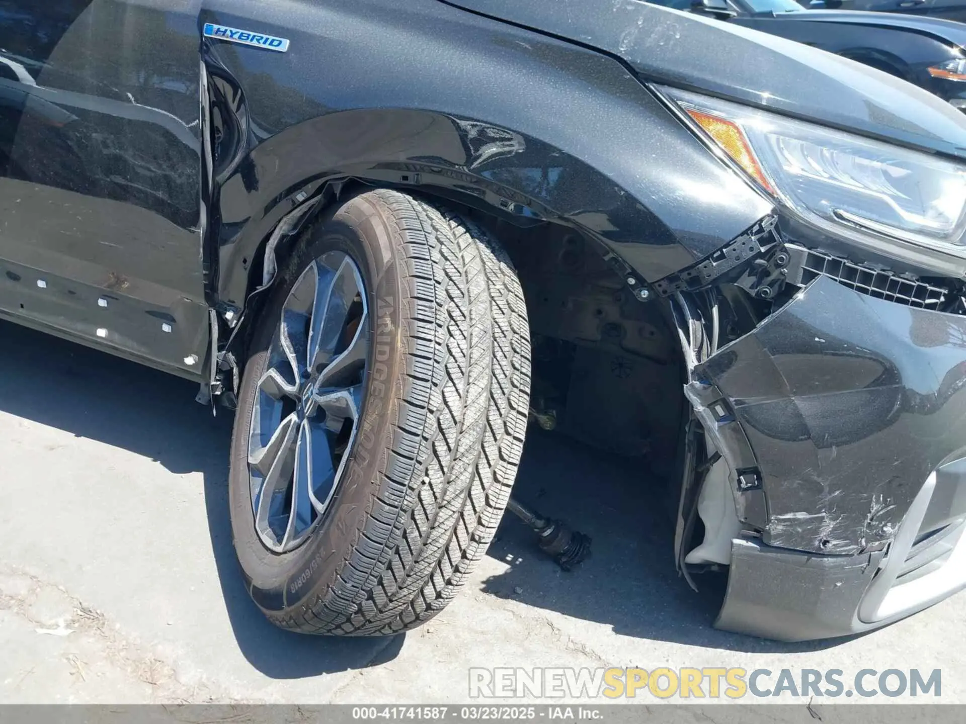 6 Photograph of a damaged car 7FART6H51LE019894 HONDA CR-V 2020