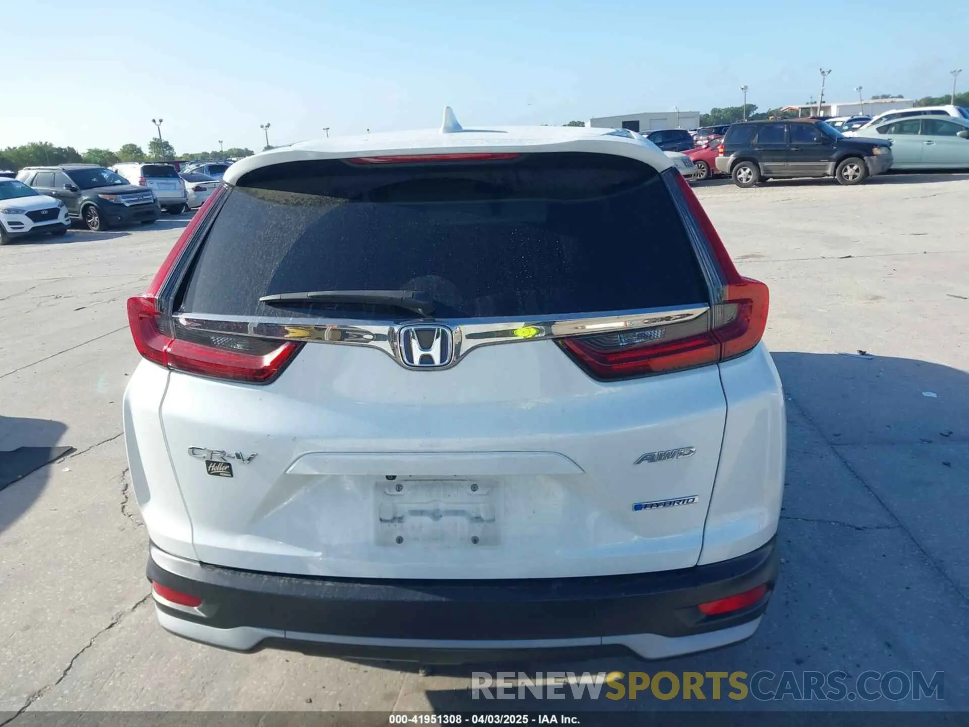 17 Photograph of a damaged car 7FART6H53LE005902 HONDA CR-V 2020