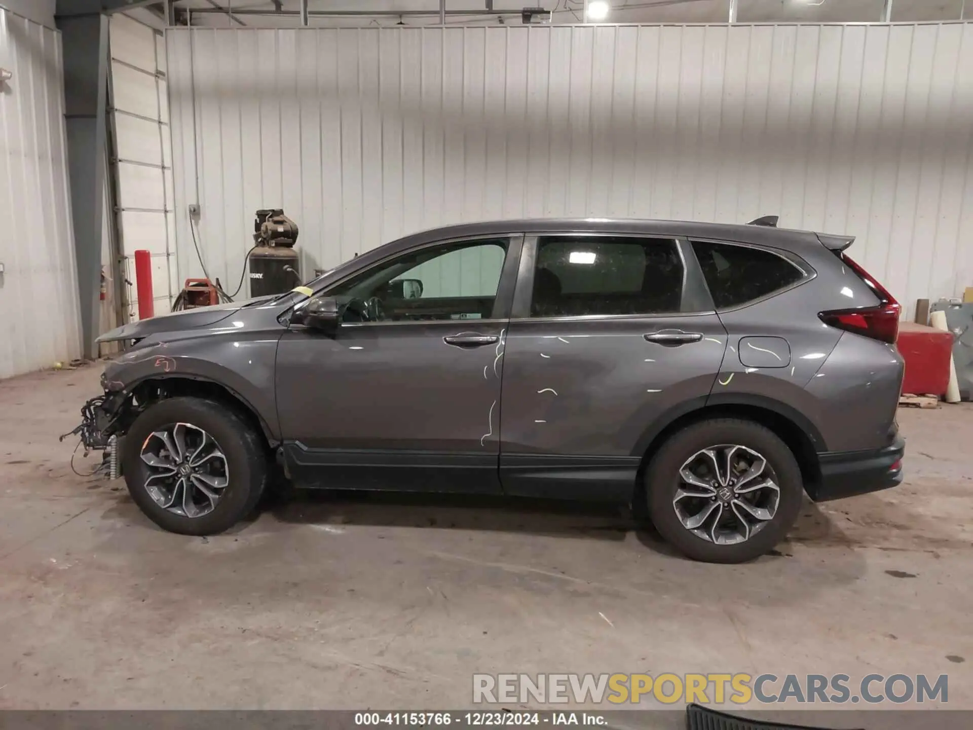 14 Photograph of a damaged car 7FART6H80LE010260 HONDA CR-V 2020
