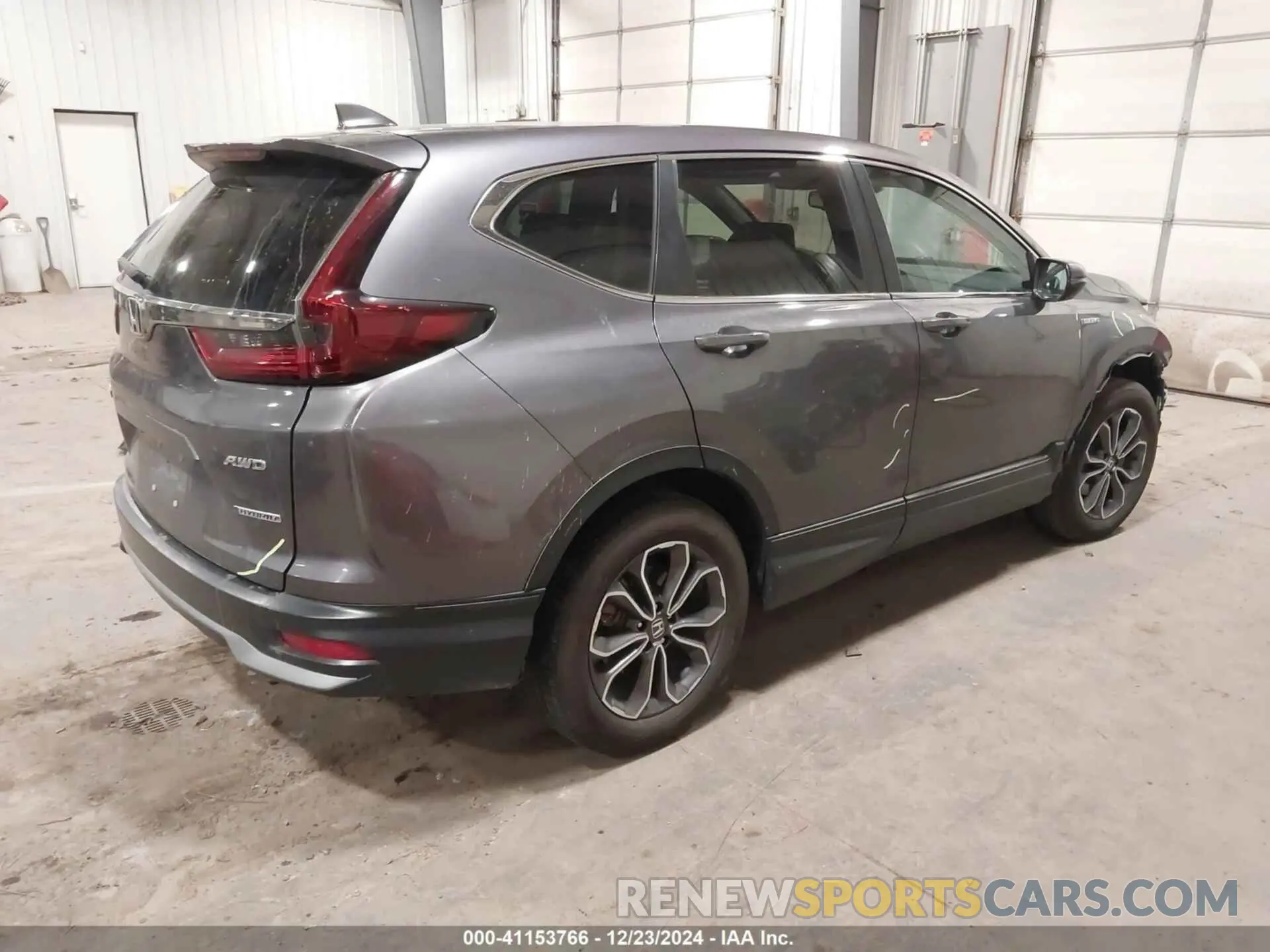 4 Photograph of a damaged car 7FART6H80LE010260 HONDA CR-V 2020