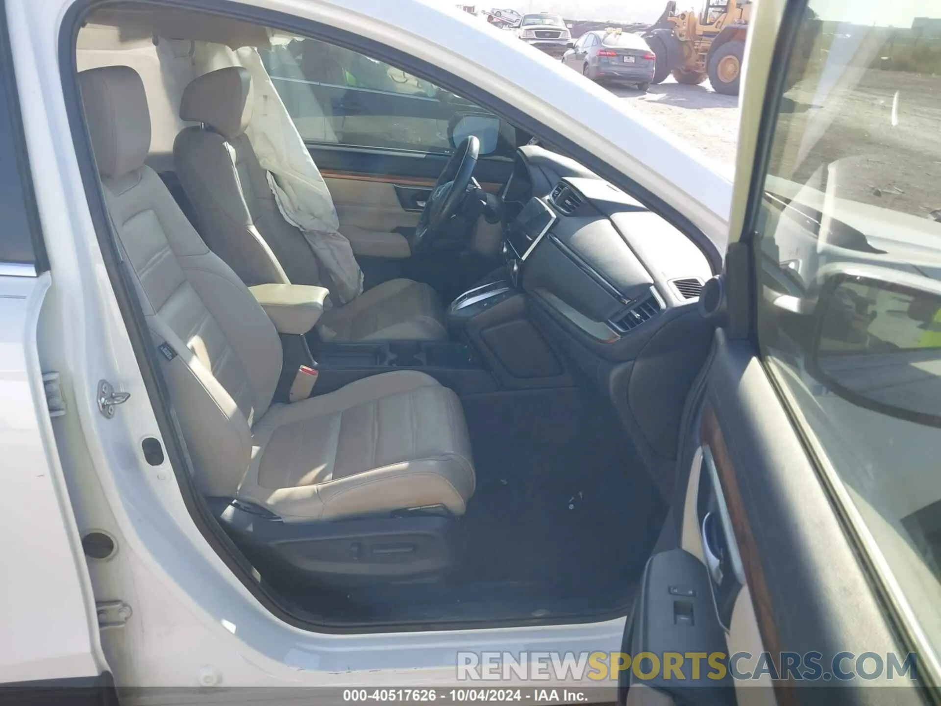 5 Photograph of a damaged car 7FART6H84LE007118 HONDA CR-V 2020