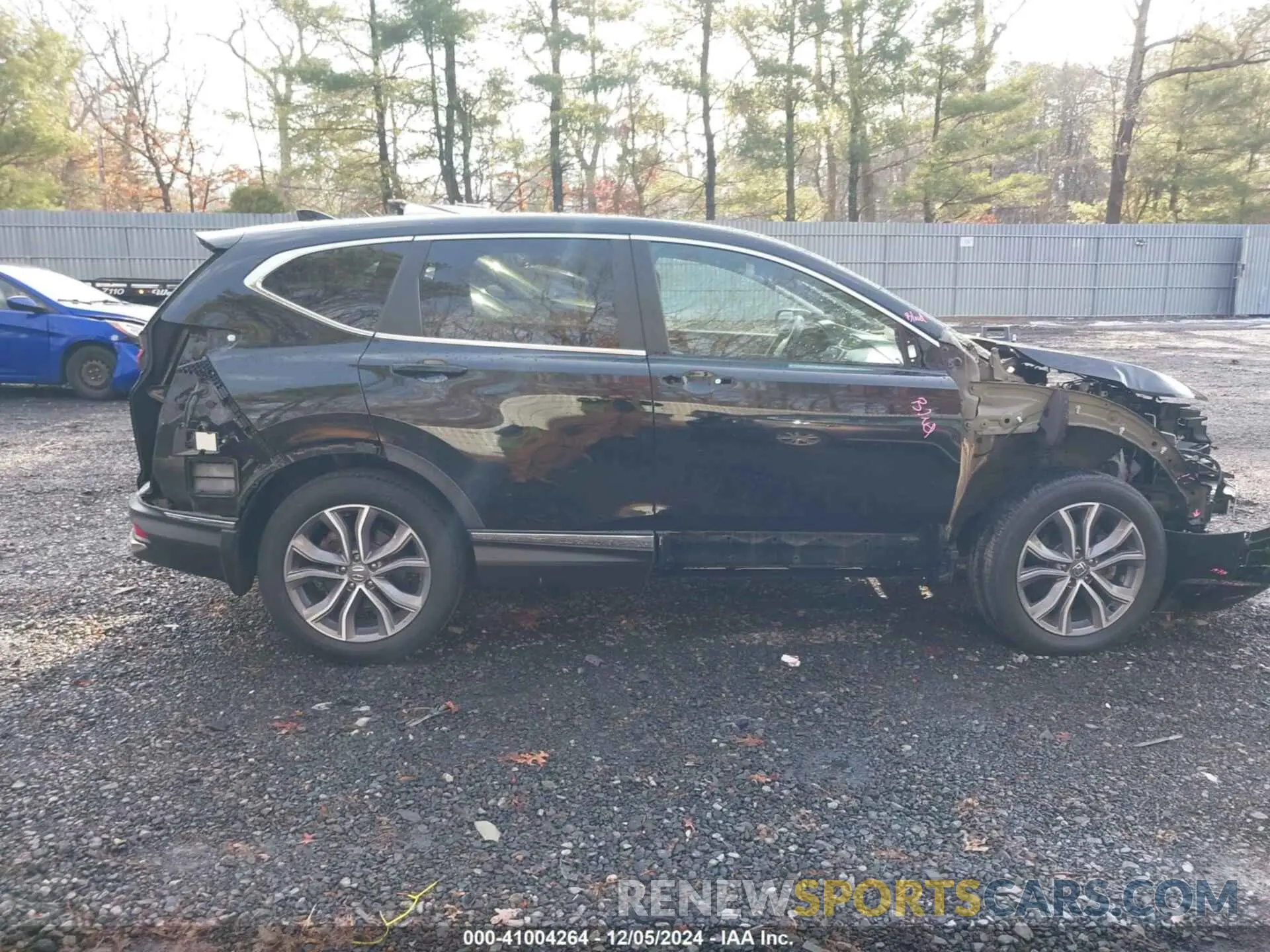 13 Photograph of a damaged car 7FART6H90LE022918 HONDA CR-V 2020
