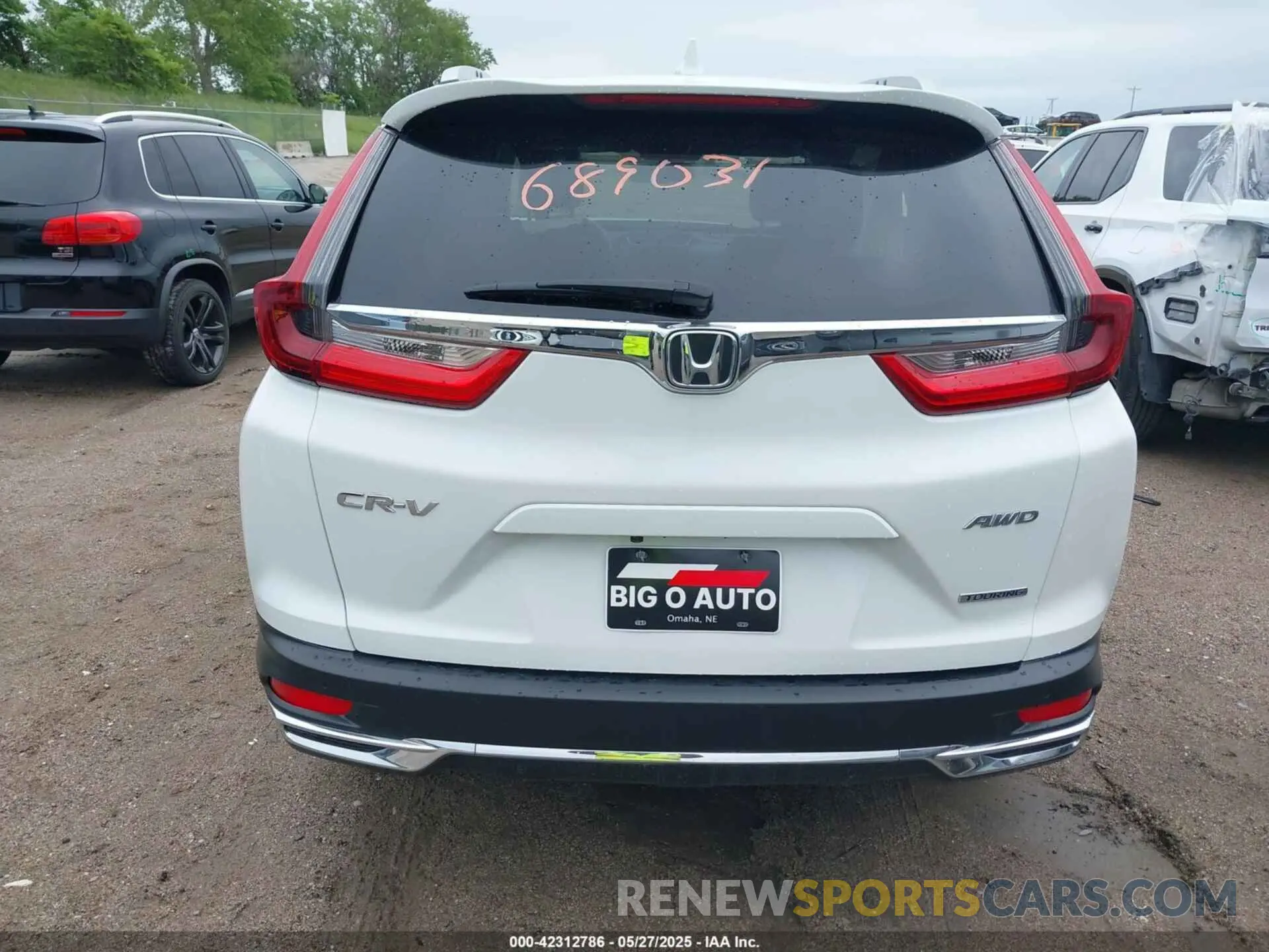 17 Photograph of a damaged car 7FART6H90LE026502 HONDA CR-V 2020