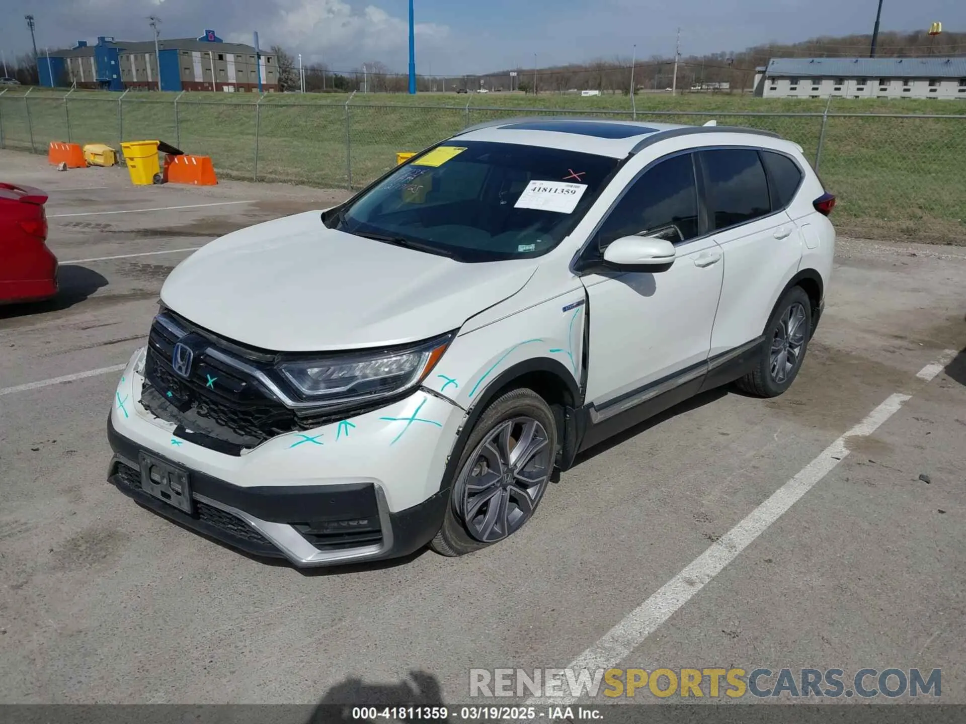 2 Photograph of a damaged car 7FART6H95LE017553 HONDA CR-V 2020