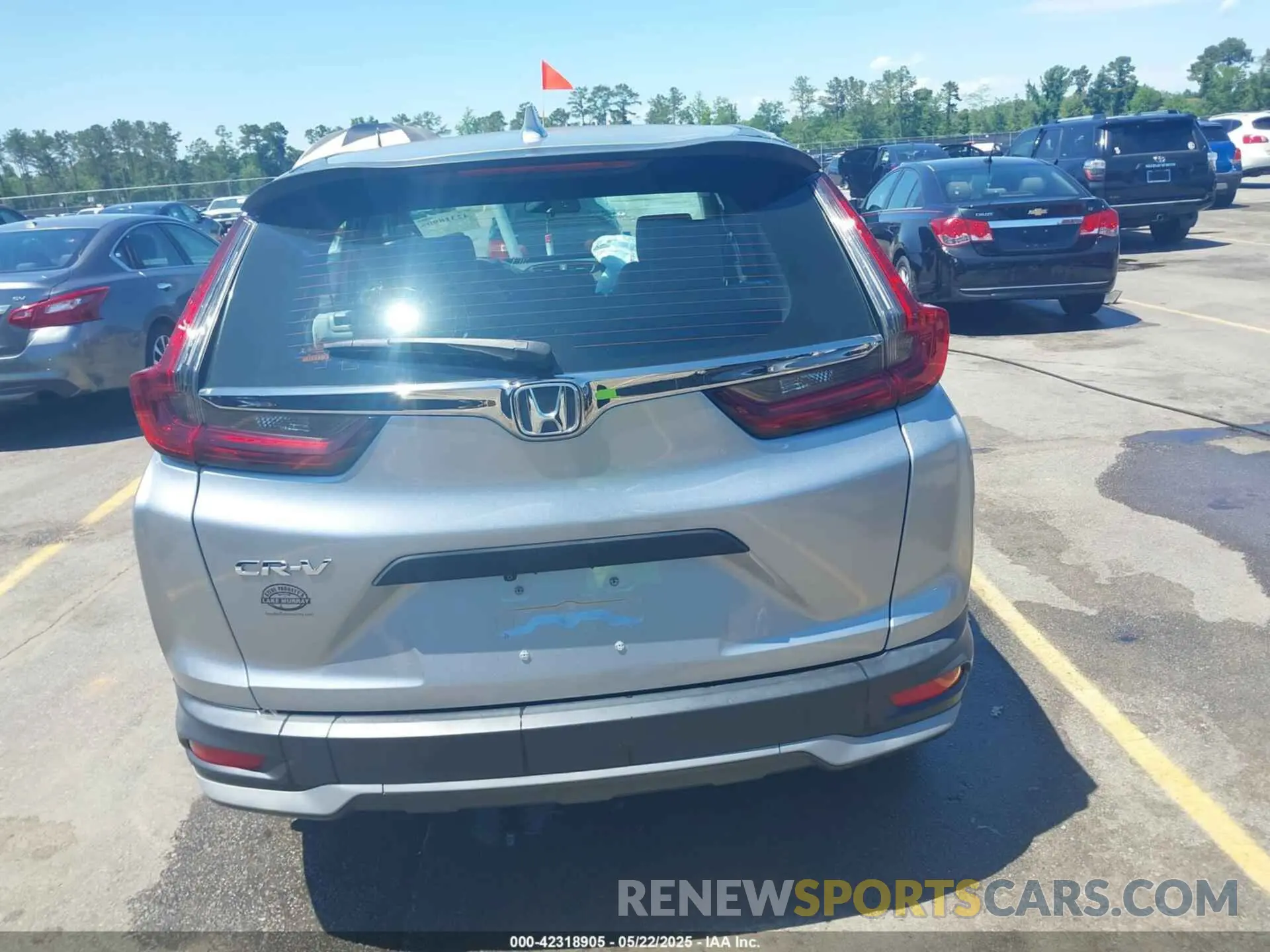 16 Photograph of a damaged car 7FARW1H26LE002413 HONDA CR-V 2020
