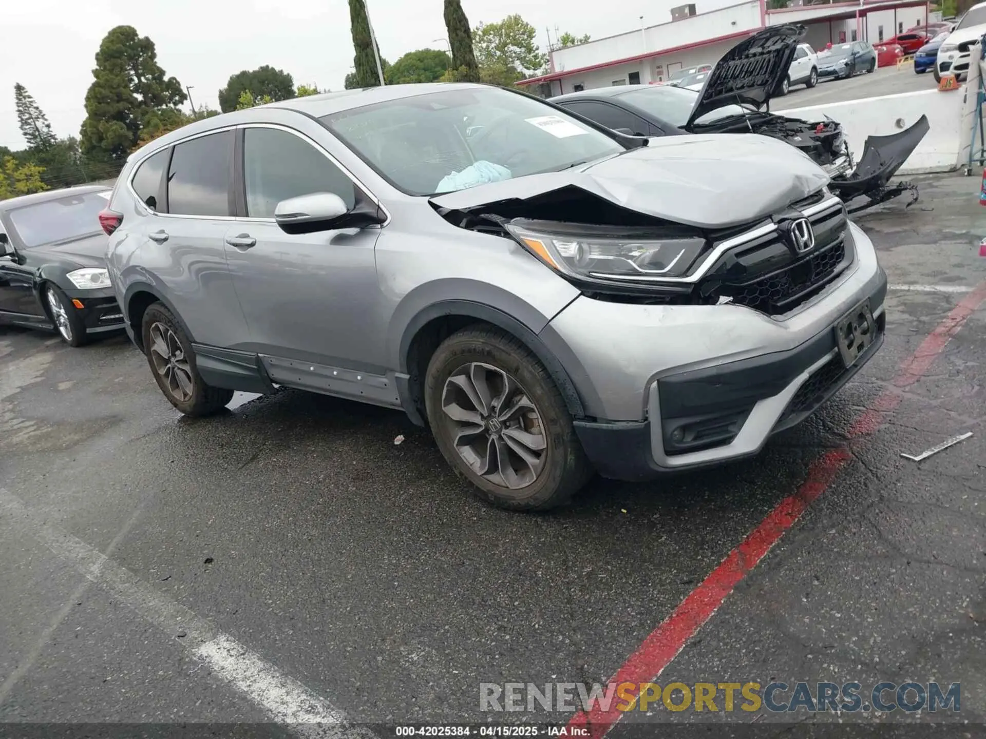 1 Photograph of a damaged car 7FARW1H52LE020448 HONDA CR-V 2020