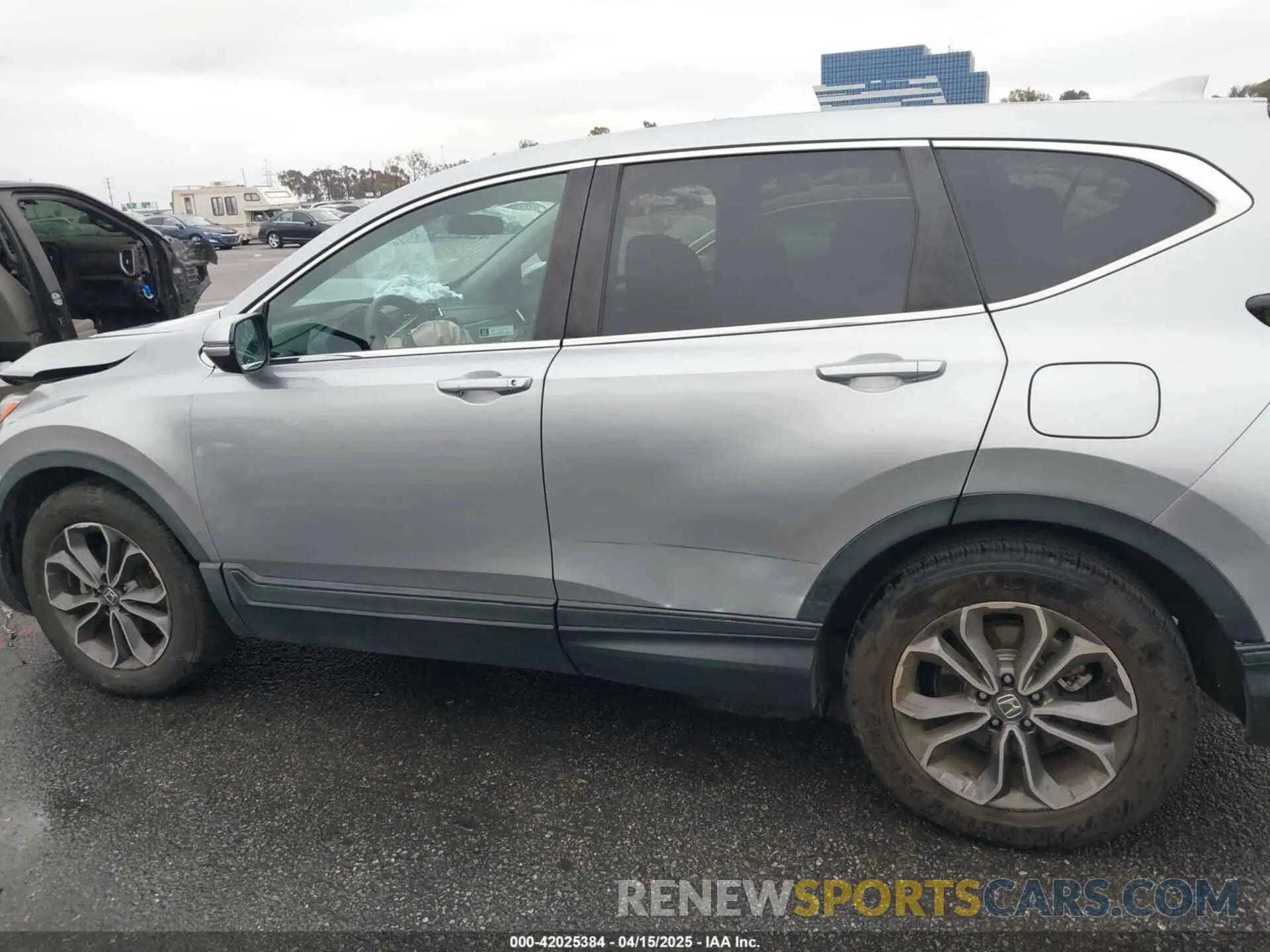 14 Photograph of a damaged car 7FARW1H52LE020448 HONDA CR-V 2020