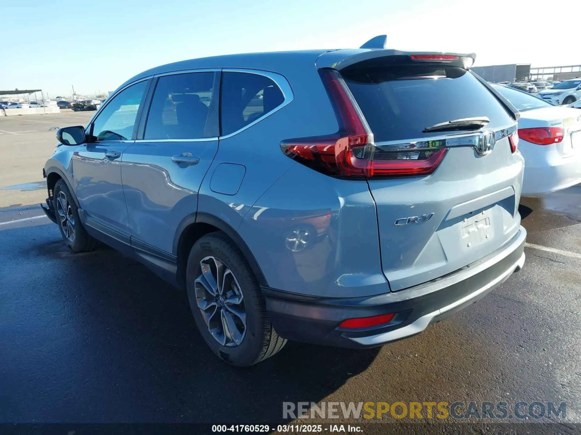 3 Photograph of a damaged car 7FARW1H53LE003139 HONDA CR-V 2020