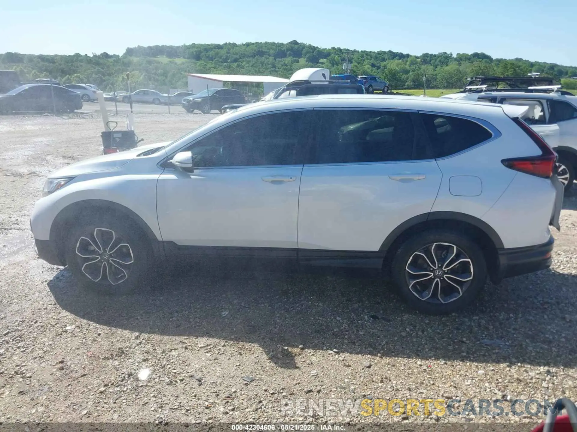 14 Photograph of a damaged car 7FARW1H53LE019812 HONDA CR-V 2020