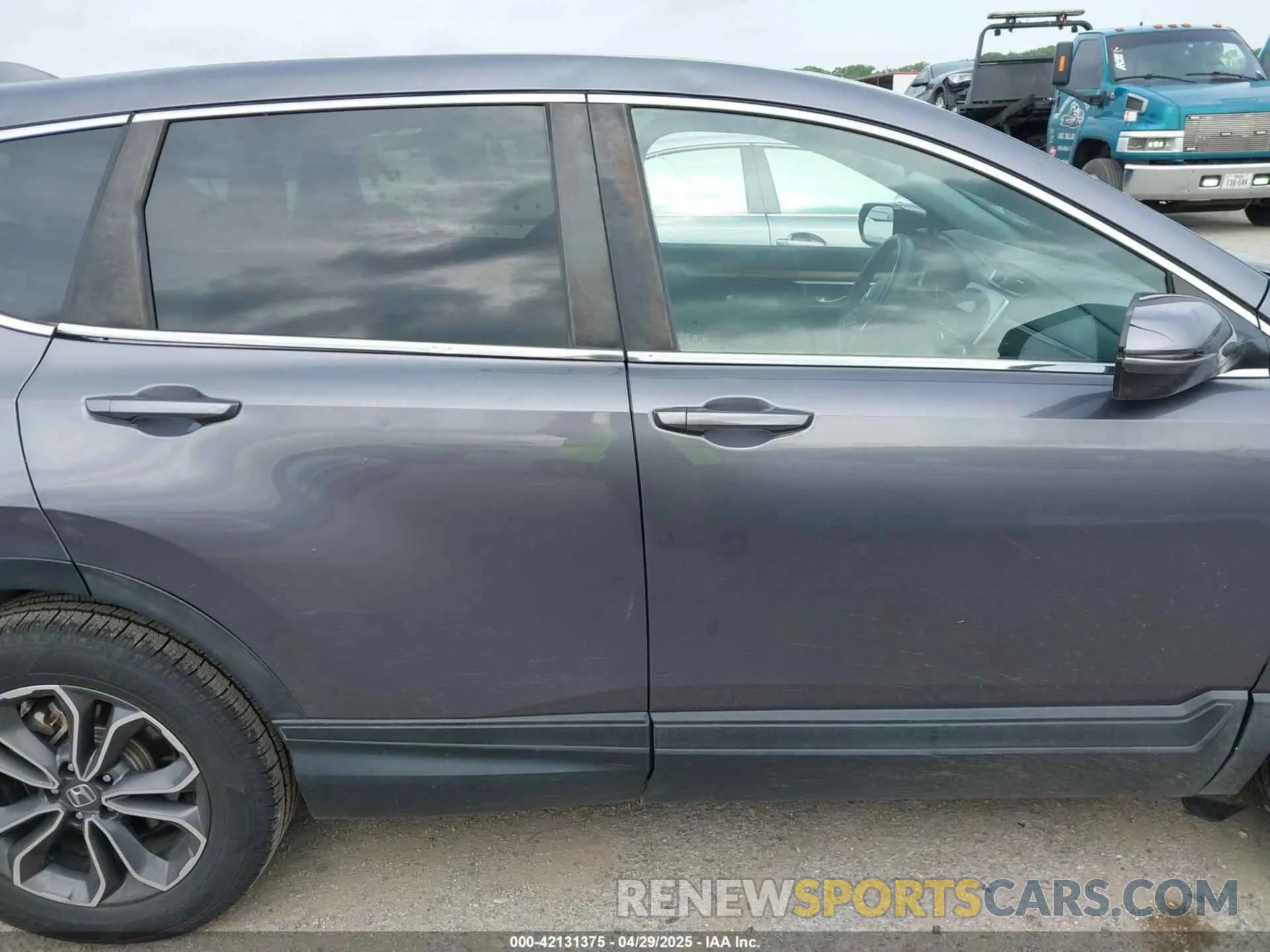 13 Photograph of a damaged car 7FARW1H54LE015008 HONDA CR-V 2020