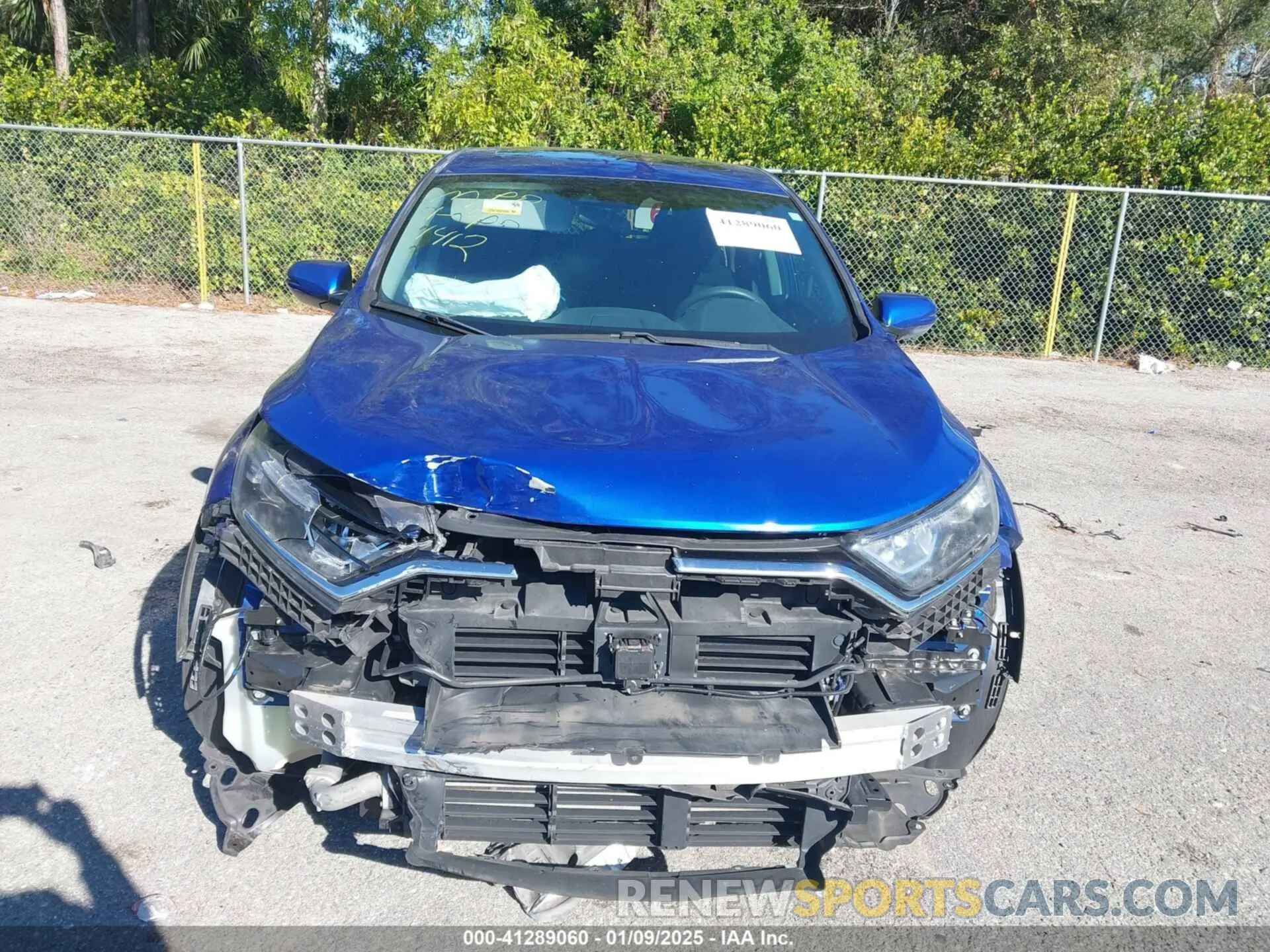 13 Photograph of a damaged car 7FARW1H57LE001412 HONDA CR-V 2020
