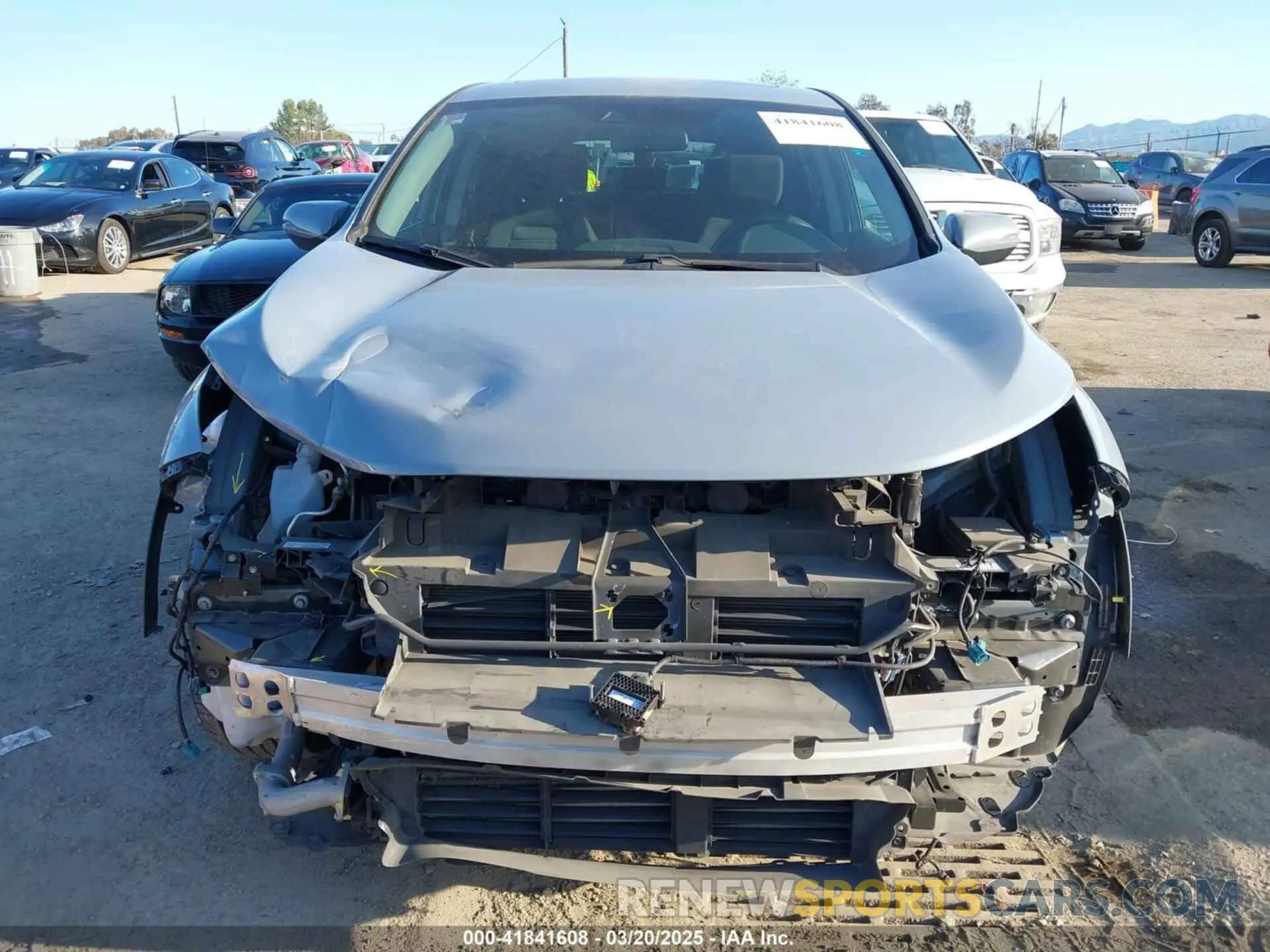 13 Photograph of a damaged car 7FARW1H58LE003895 HONDA CR-V 2020