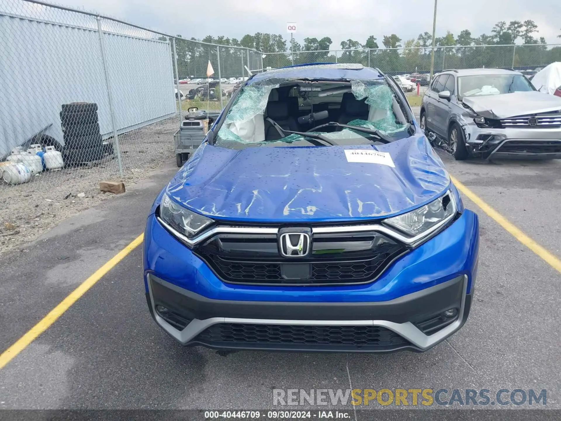 11 Photograph of a damaged car 7FARW1H80LE013895 HONDA CR-V 2020