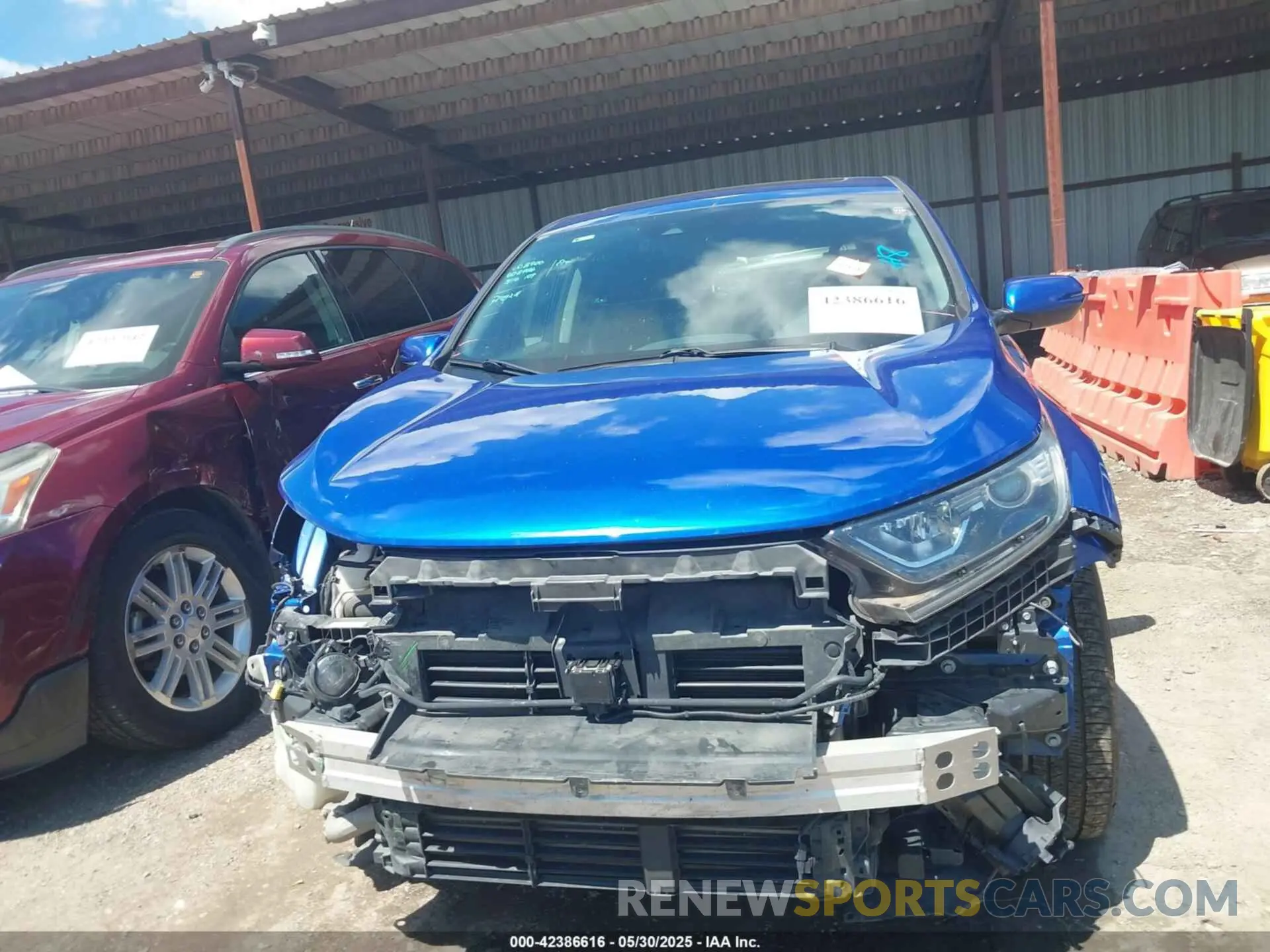 12 Photograph of a damaged car 7FARW1H84LE006433 HONDA CR-V 2020