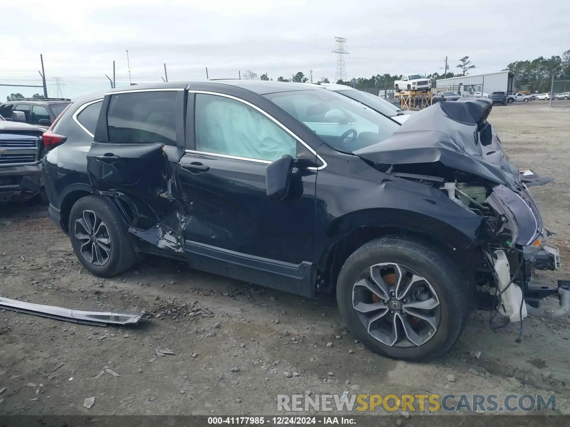 13 Photograph of a damaged car 7FARW1H86LE015697 HONDA CR-V 2020