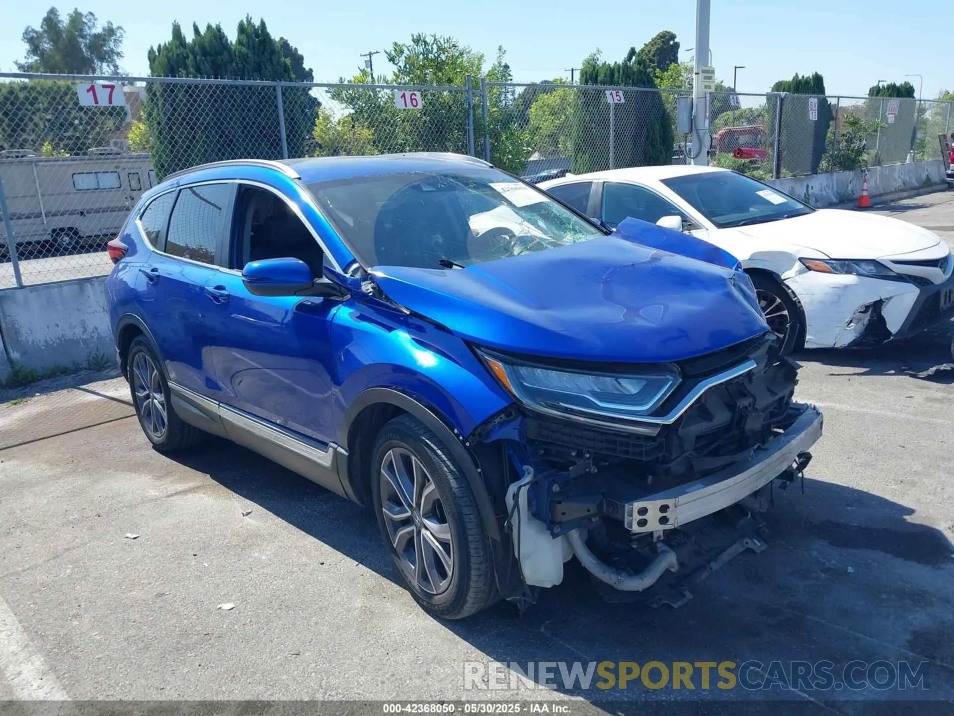 1 Photograph of a damaged car 7FARW1H97LE011473 HONDA CR-V 2020