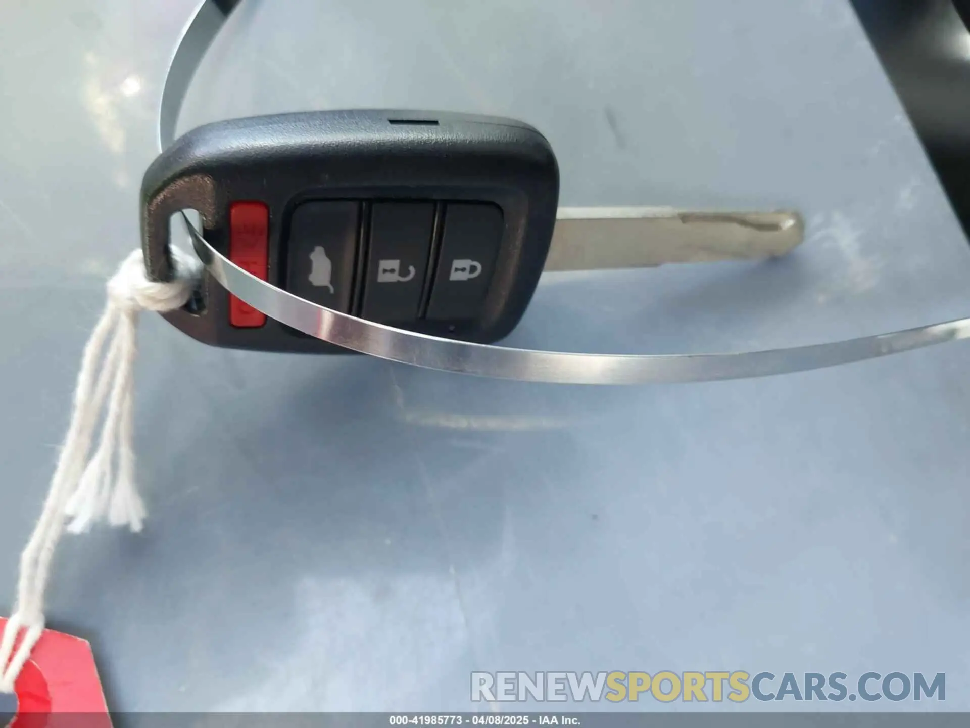 11 Photograph of a damaged car 7FARW2H26LE007147 HONDA CR-V 2020
