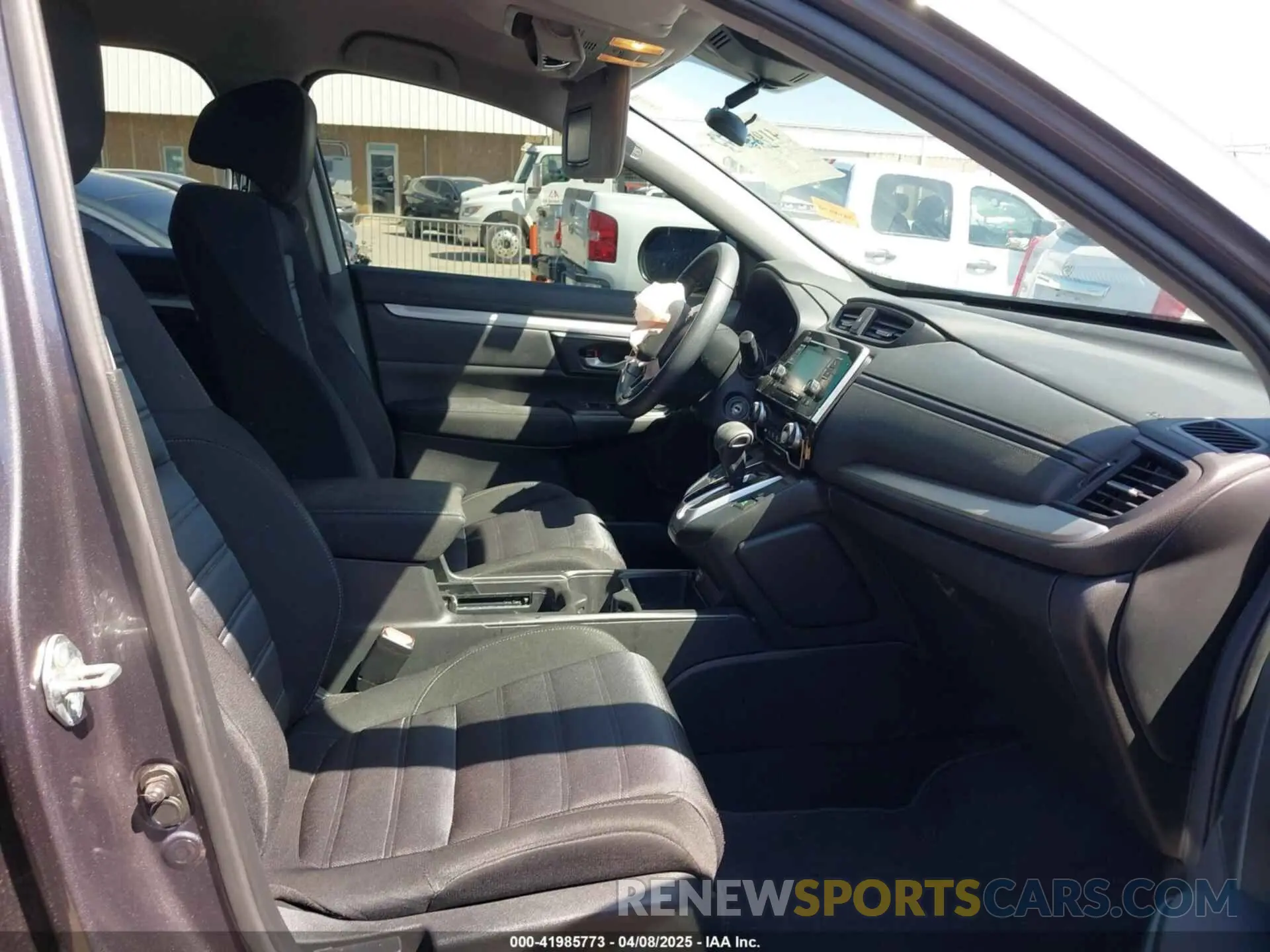 5 Photograph of a damaged car 7FARW2H26LE007147 HONDA CR-V 2020