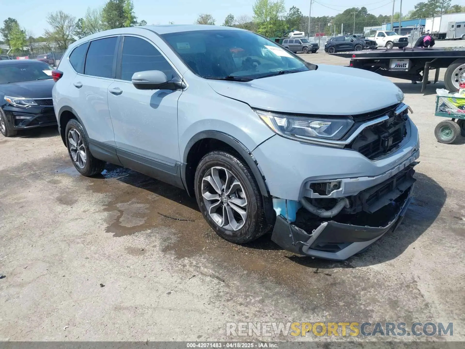 1 Photograph of a damaged car 7FARW2H51LE007051 HONDA CR-V 2020