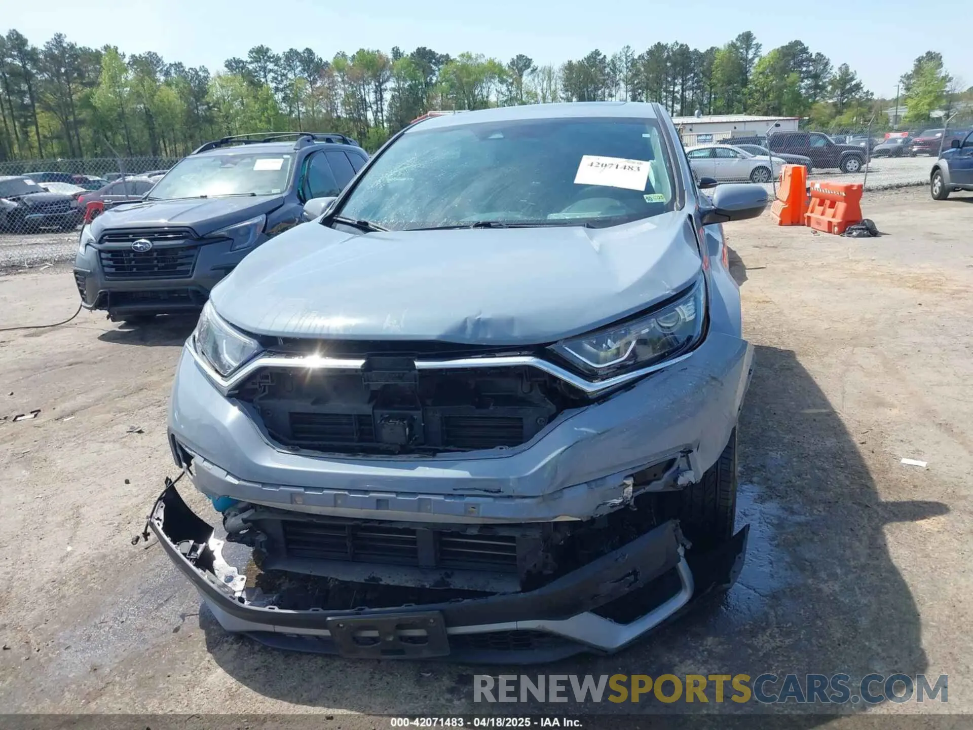 12 Photograph of a damaged car 7FARW2H51LE007051 HONDA CR-V 2020