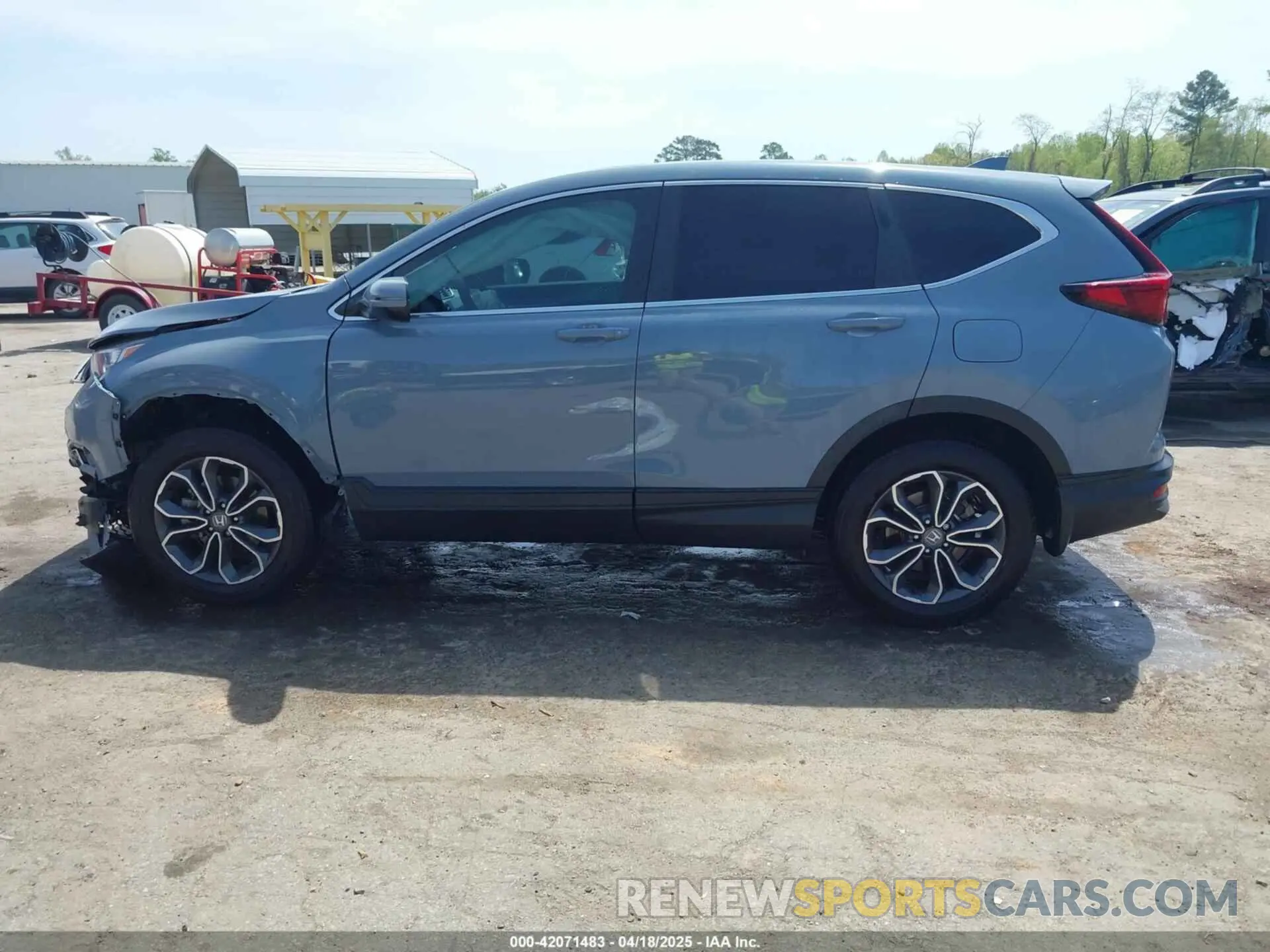 14 Photograph of a damaged car 7FARW2H51LE007051 HONDA CR-V 2020