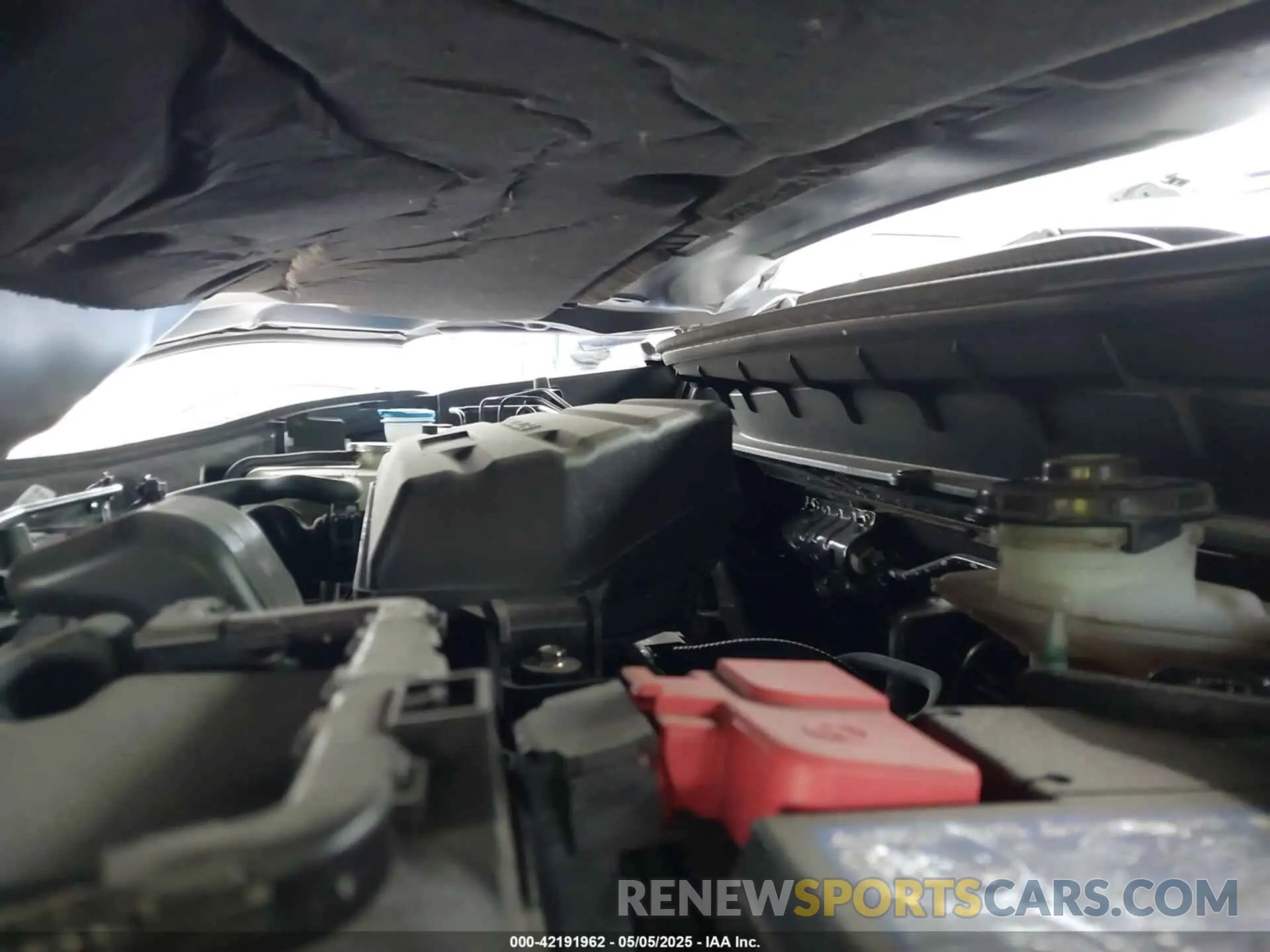 10 Photograph of a damaged car 7FARW2H59LE016774 HONDA CR-V 2020