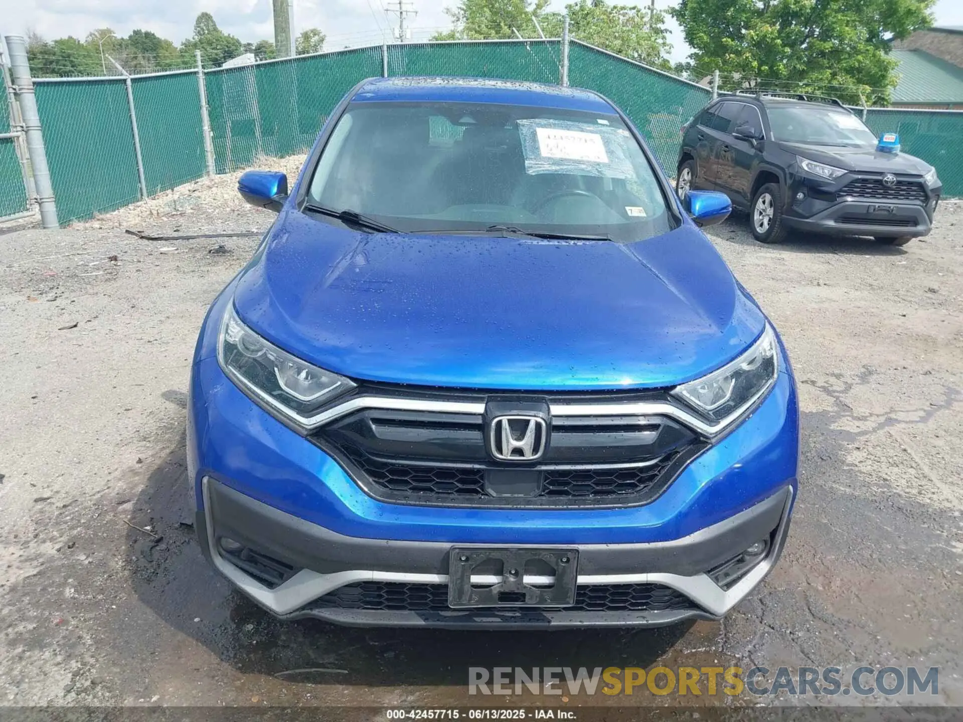 12 Photograph of a damaged car 7FARW2H80LE008928 HONDA CR-V 2020