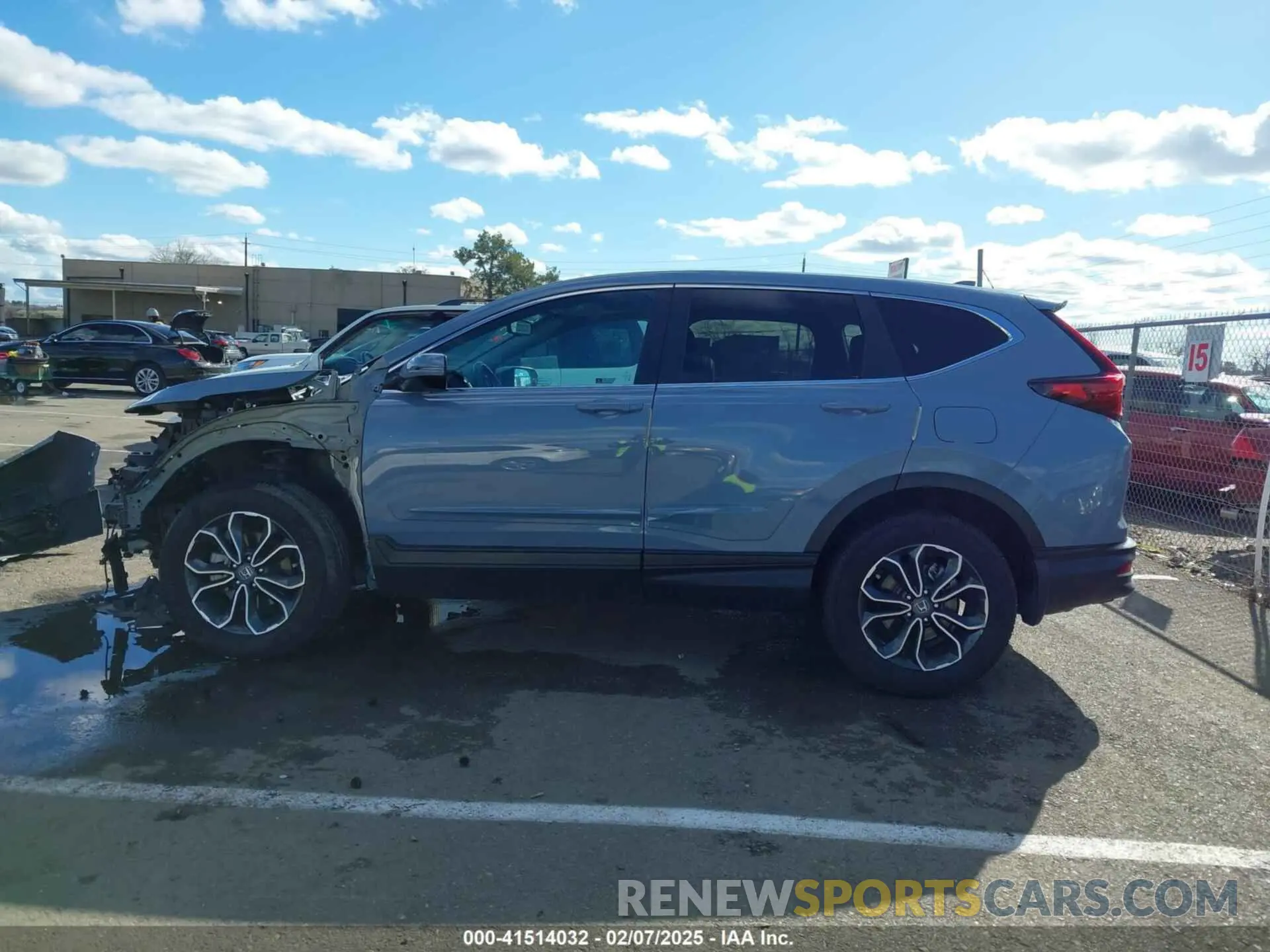 15 Photograph of a damaged car 7FARW2H80LE015216 HONDA CR-V 2020