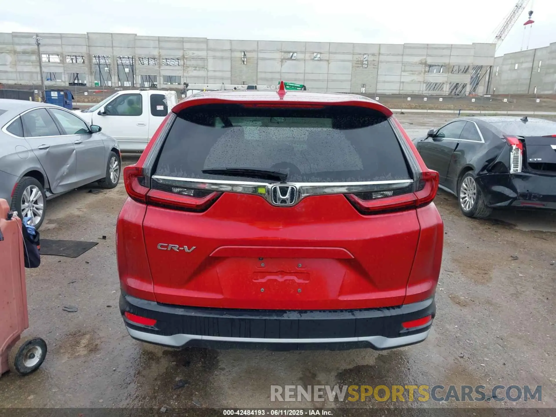 16 Photograph of a damaged car 2HKRW1H50MH419891 HONDA CR-V 2021