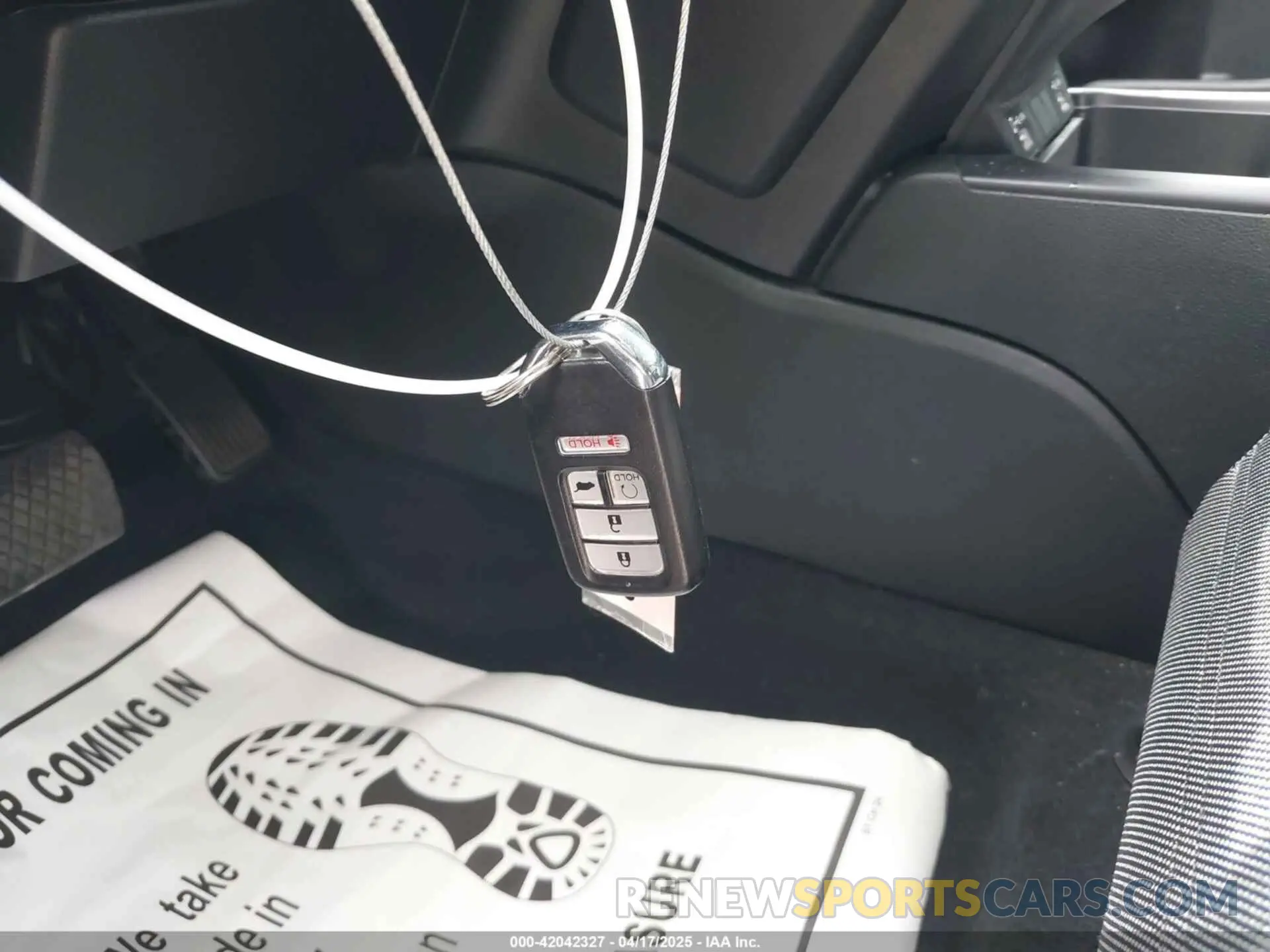 11 Photograph of a damaged car 2HKRW1H50MH424797 HONDA CR-V 2021