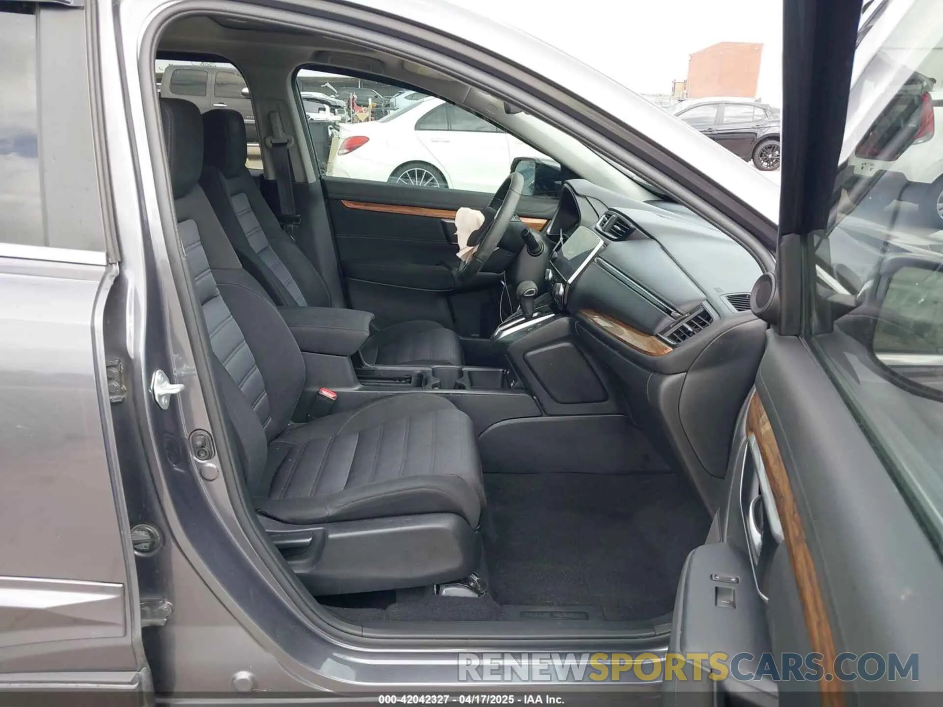 5 Photograph of a damaged car 2HKRW1H50MH424797 HONDA CR-V 2021